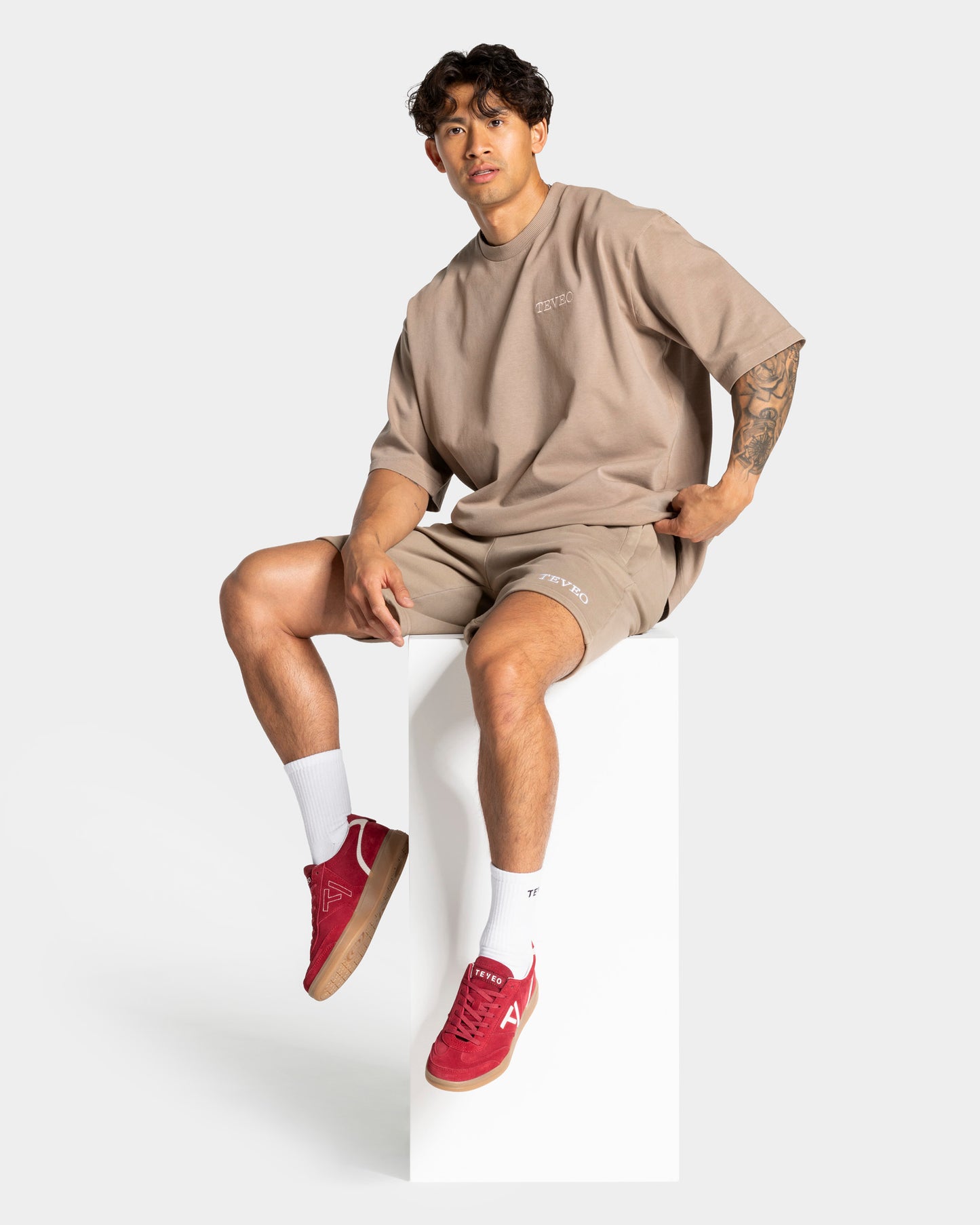 Classic Sneakers Men ‘Burgundy-Off-White’