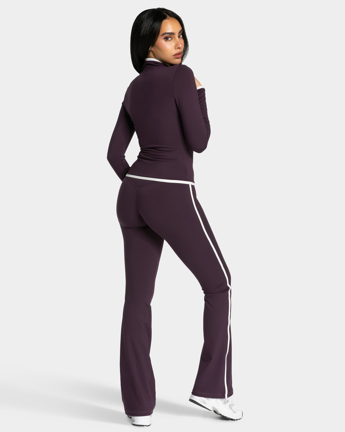 Soft Shaping Zip Jacket ‘Blackberry’