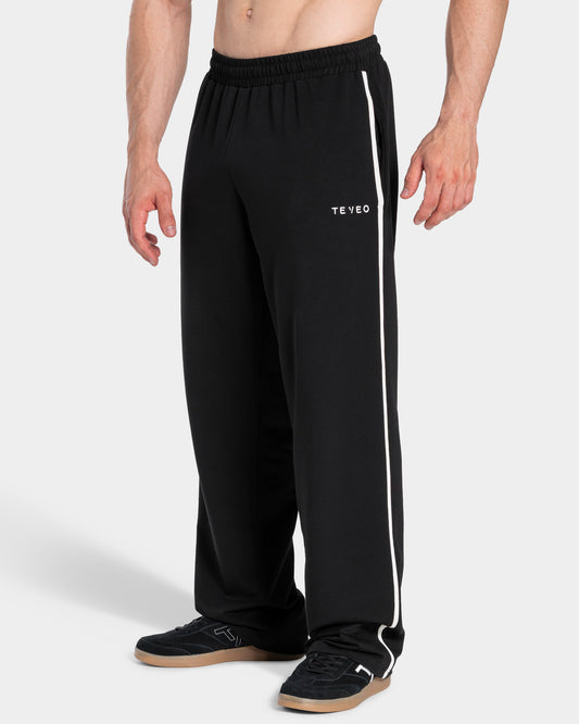 Soft Straight Leg Joggers ‘Black’