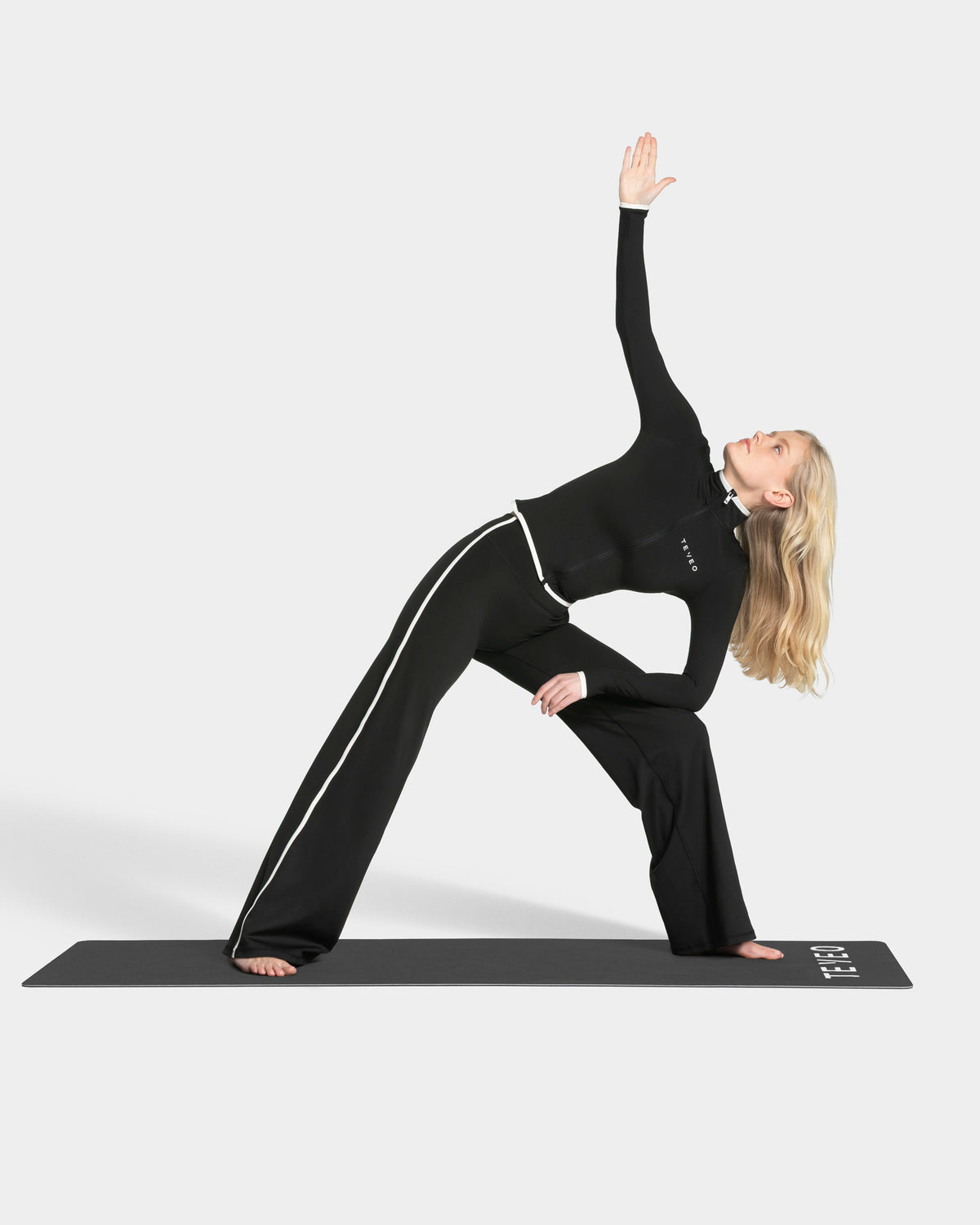 Pantalon à jambe droite et coupe longue Soft « Noir »