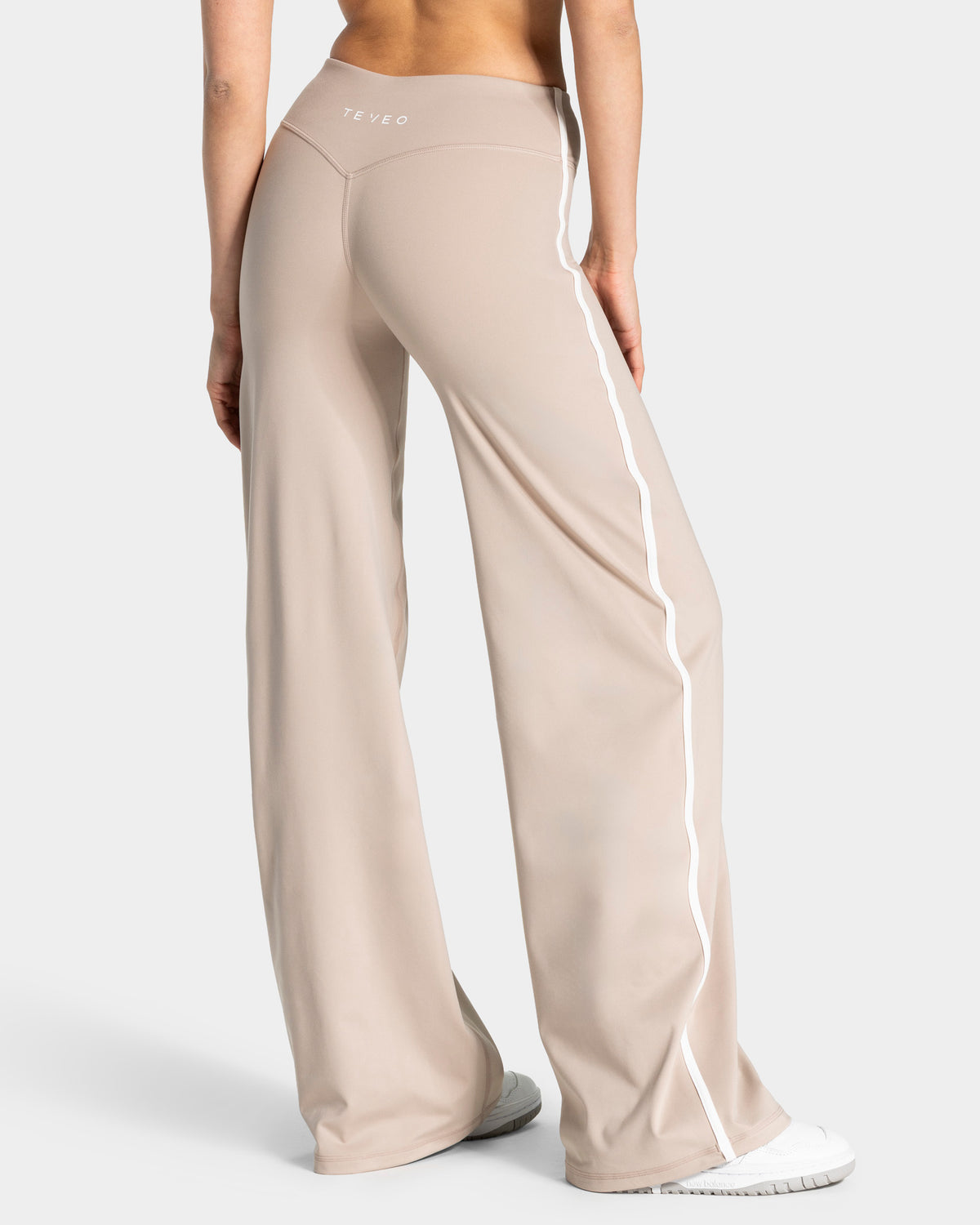 Pantalones Soft Straight Leg Tall «Cappuccino»