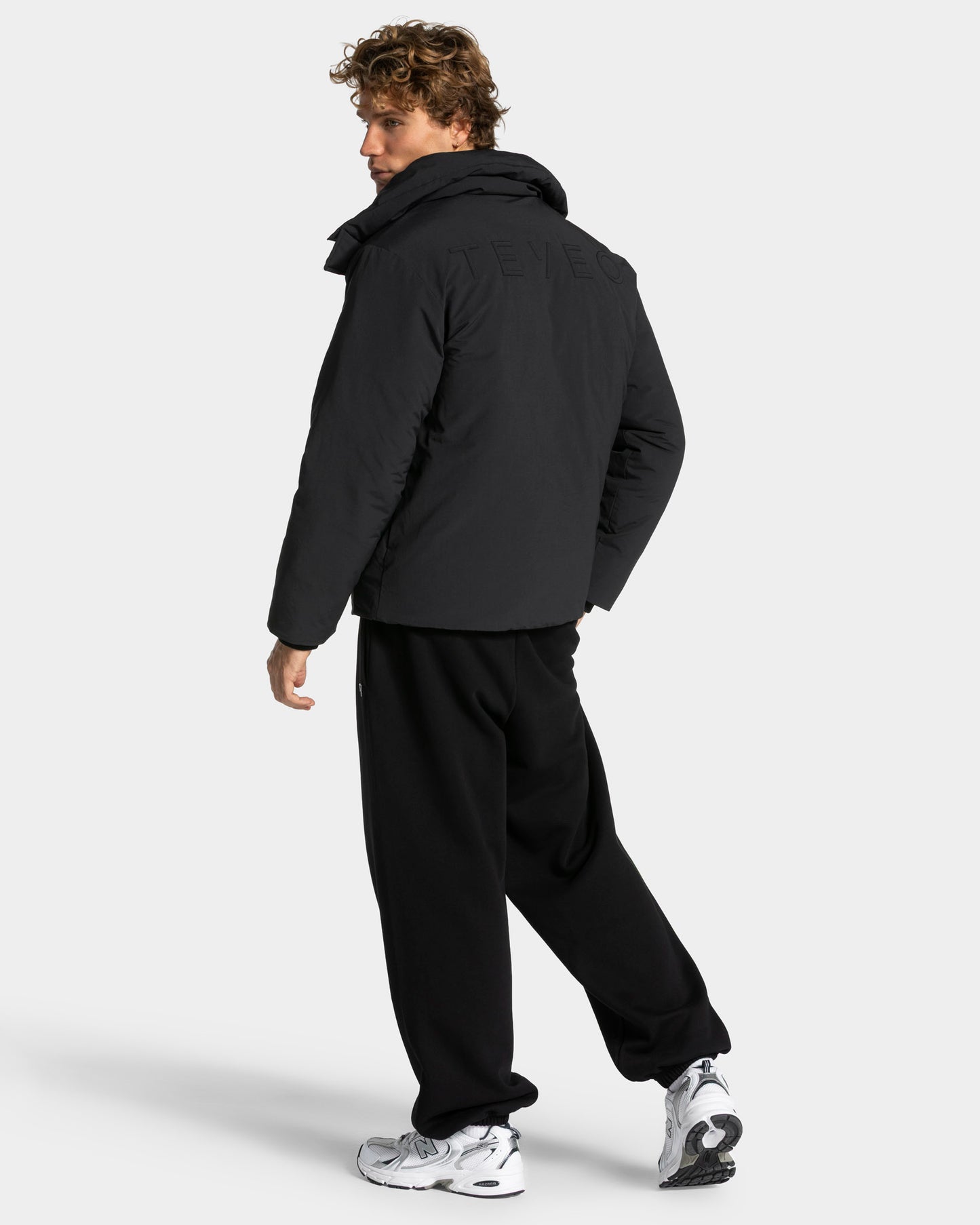 Studio Puffer Jacket ‘Black’