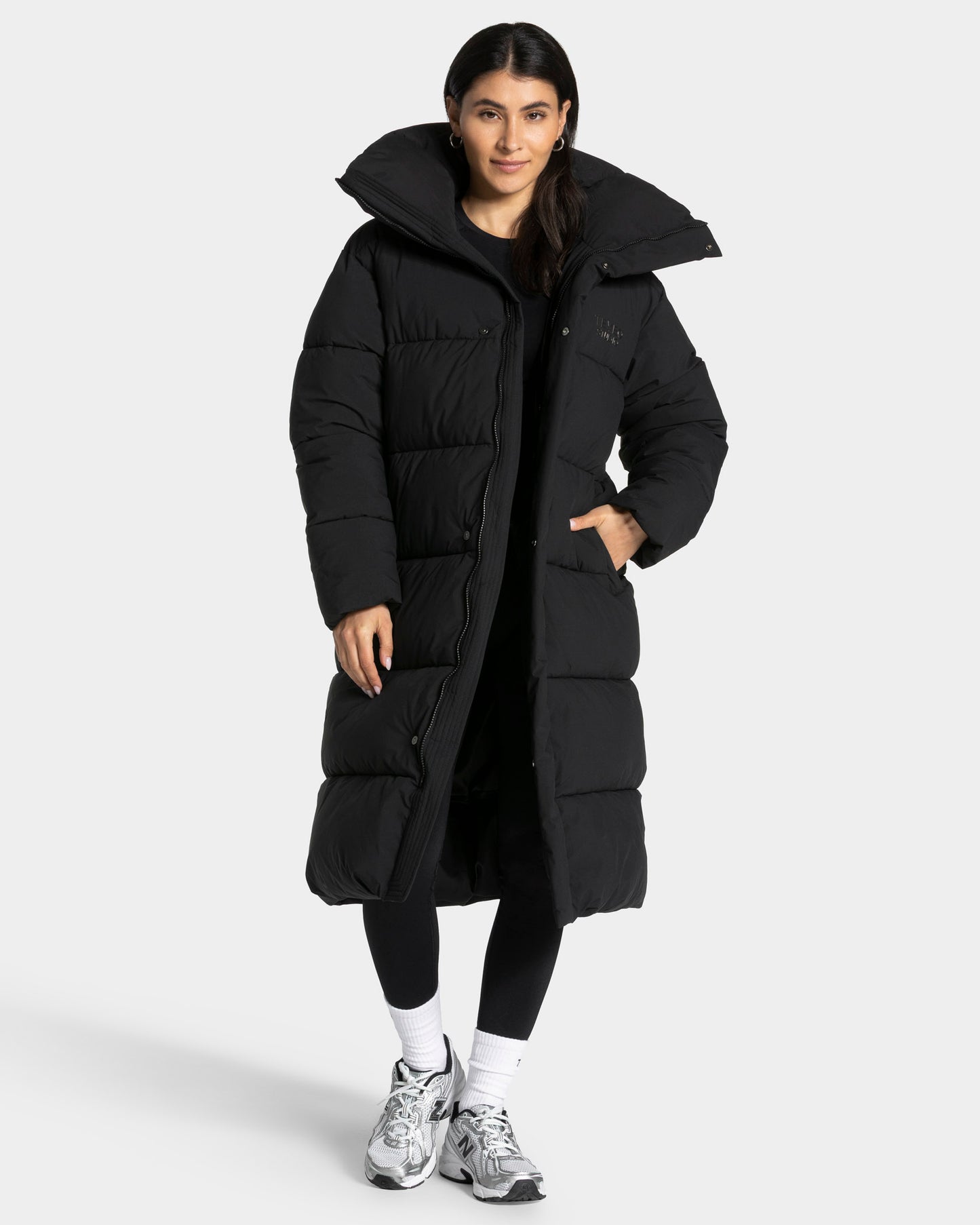 Studio Puffer Coat ‘Black’