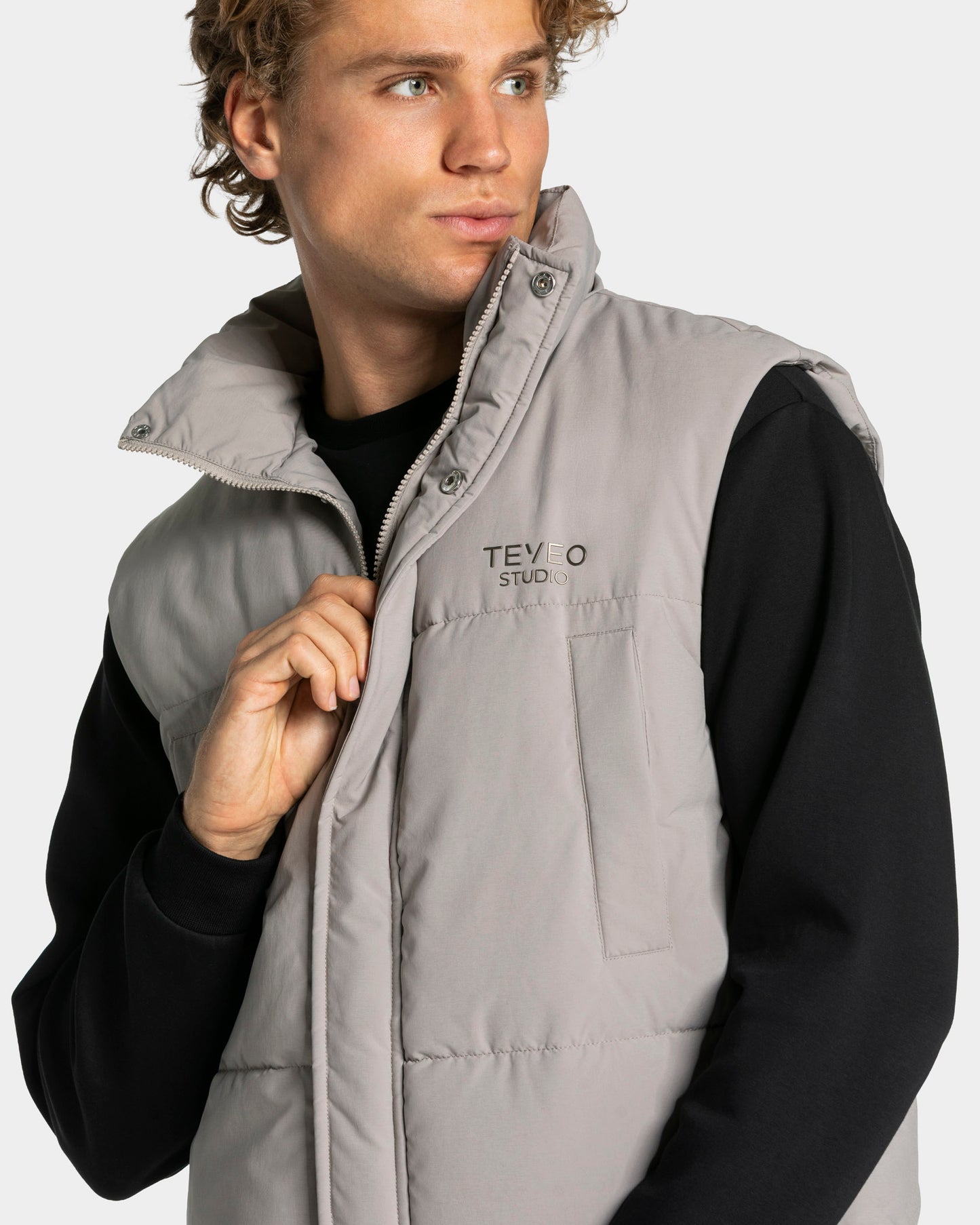 Studio Puffer Vest ‘Smoke’