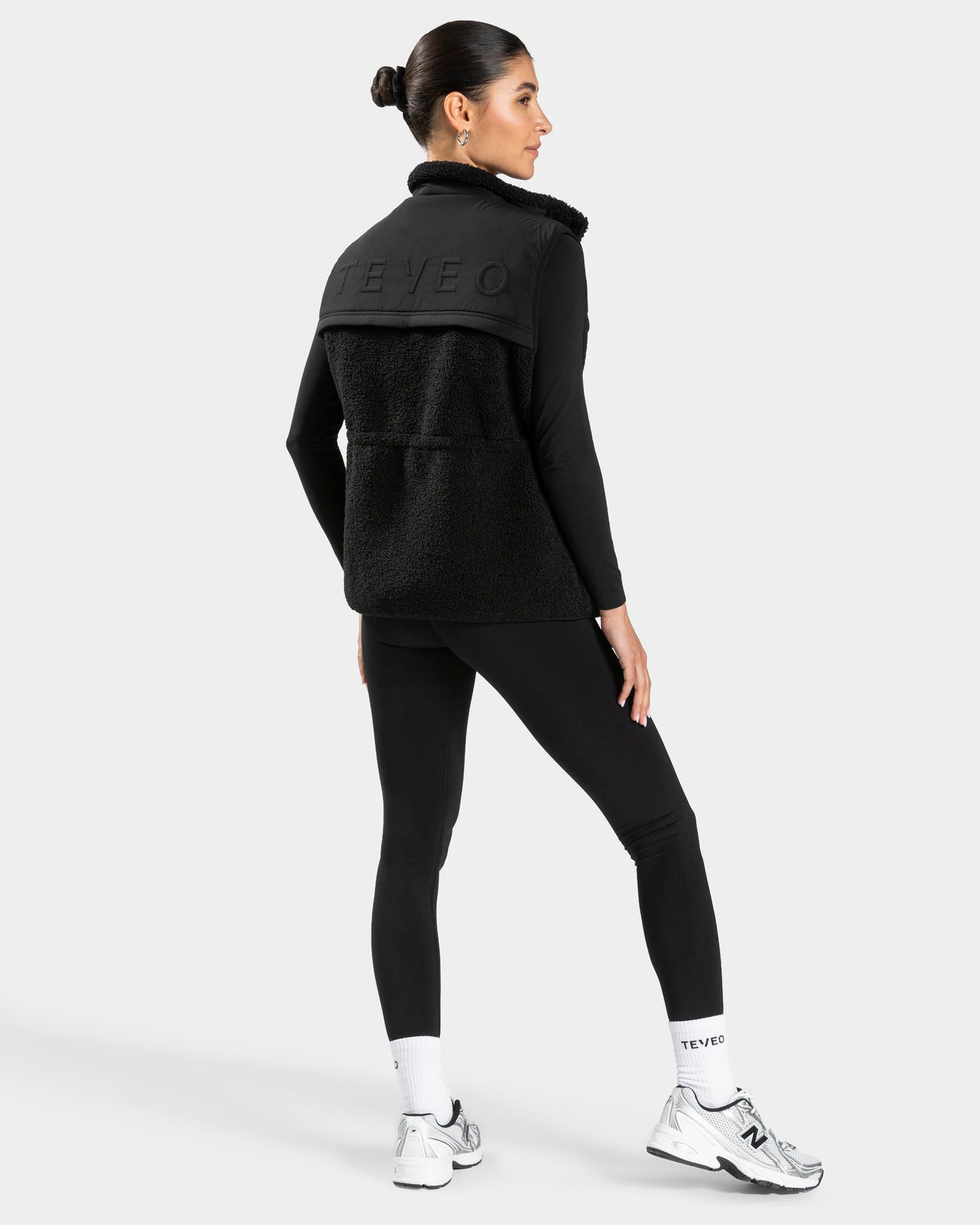 Studio Teddy Vest ‘Black’