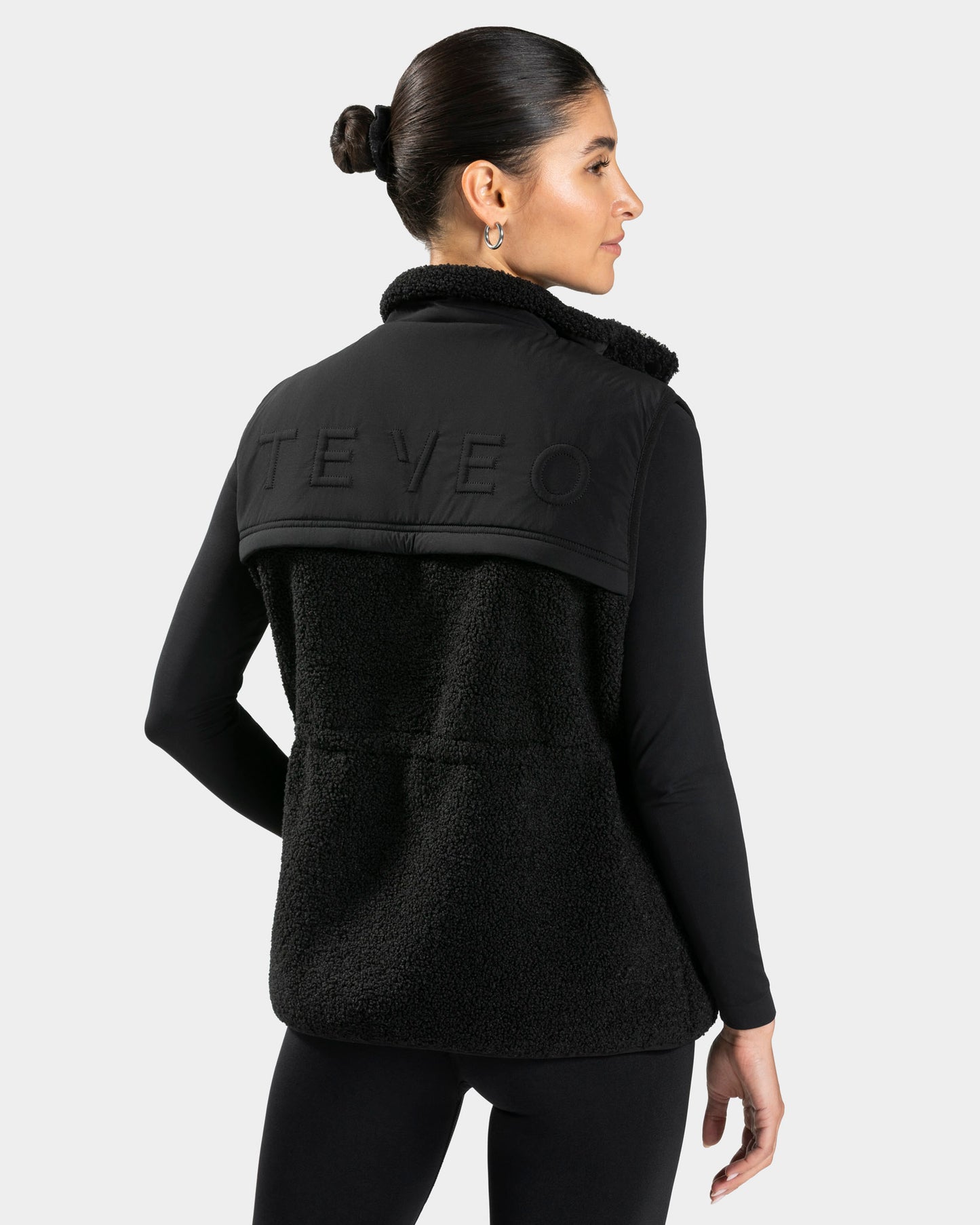 Studio Teddy Vest ‘Black’