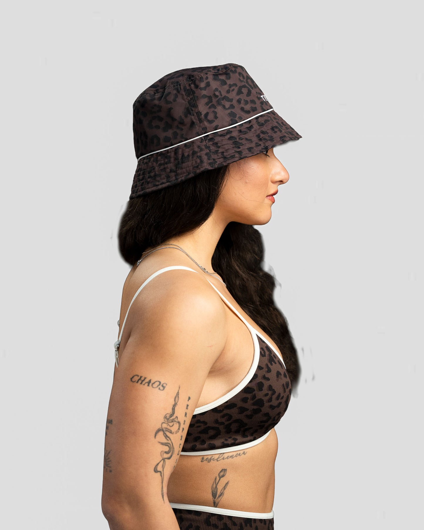 Kapelusz typu bucket hat Contrastline „Panterka – espresso”