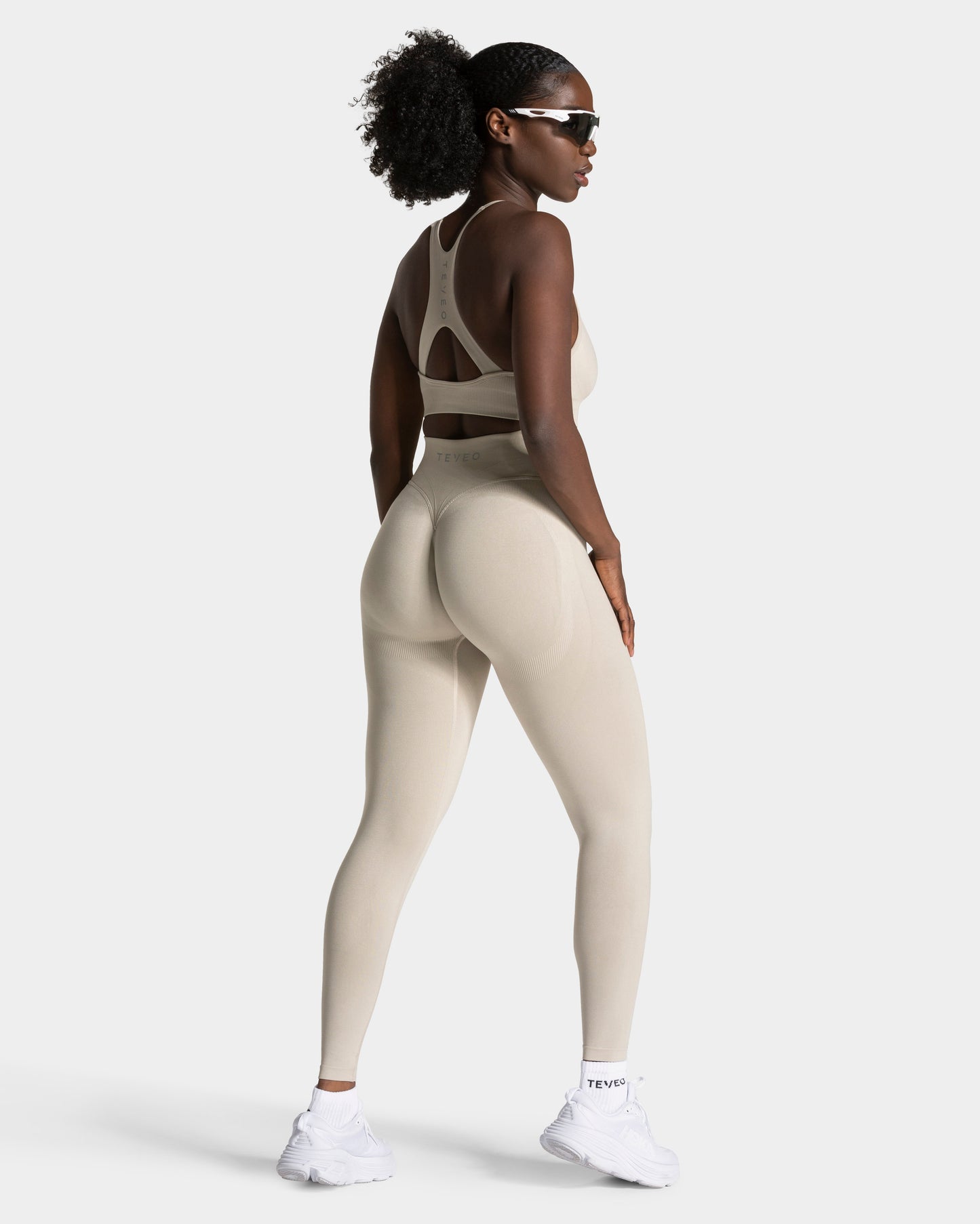 END Running Bra ‘Latte’