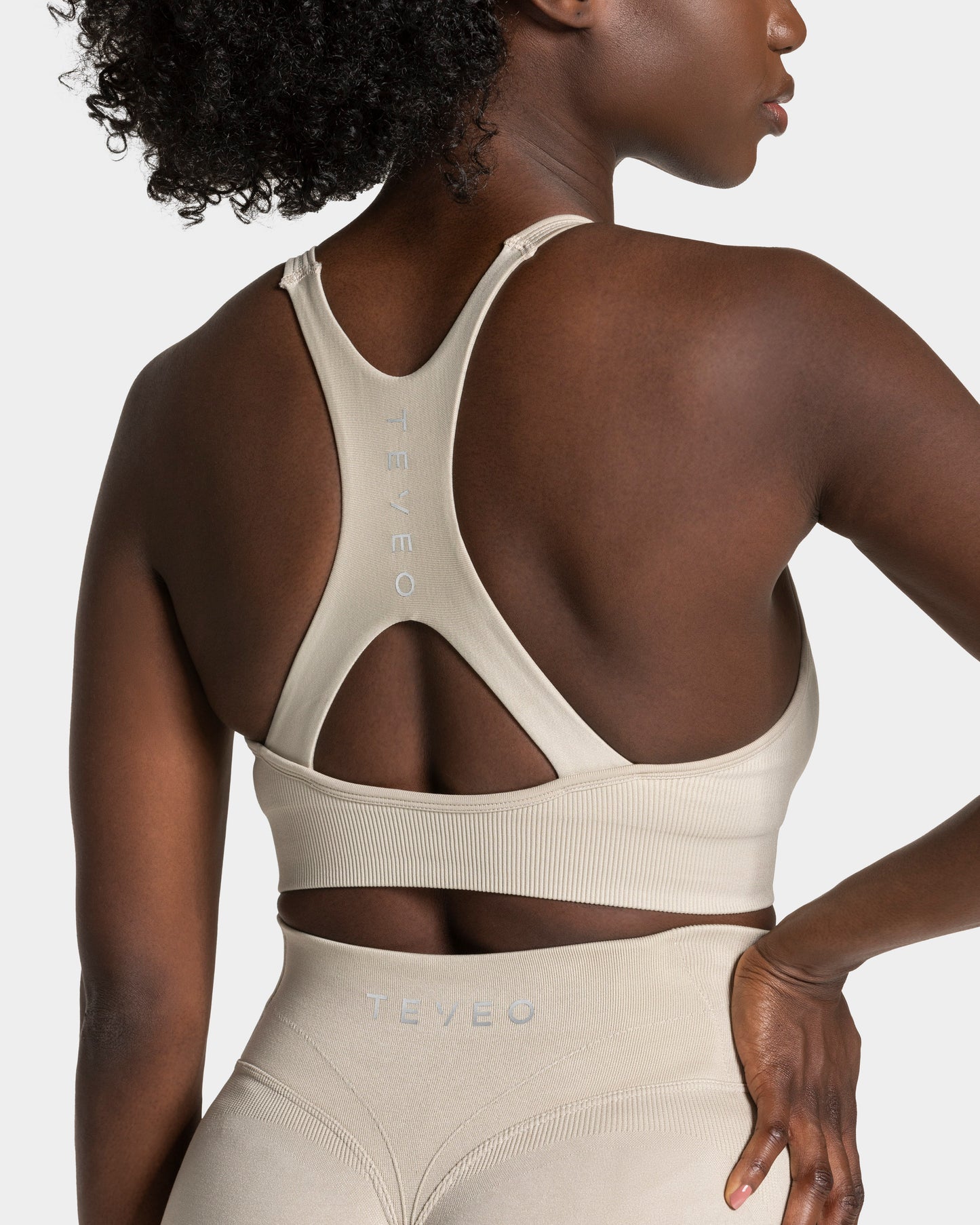 END Running Bra ‘Latte’