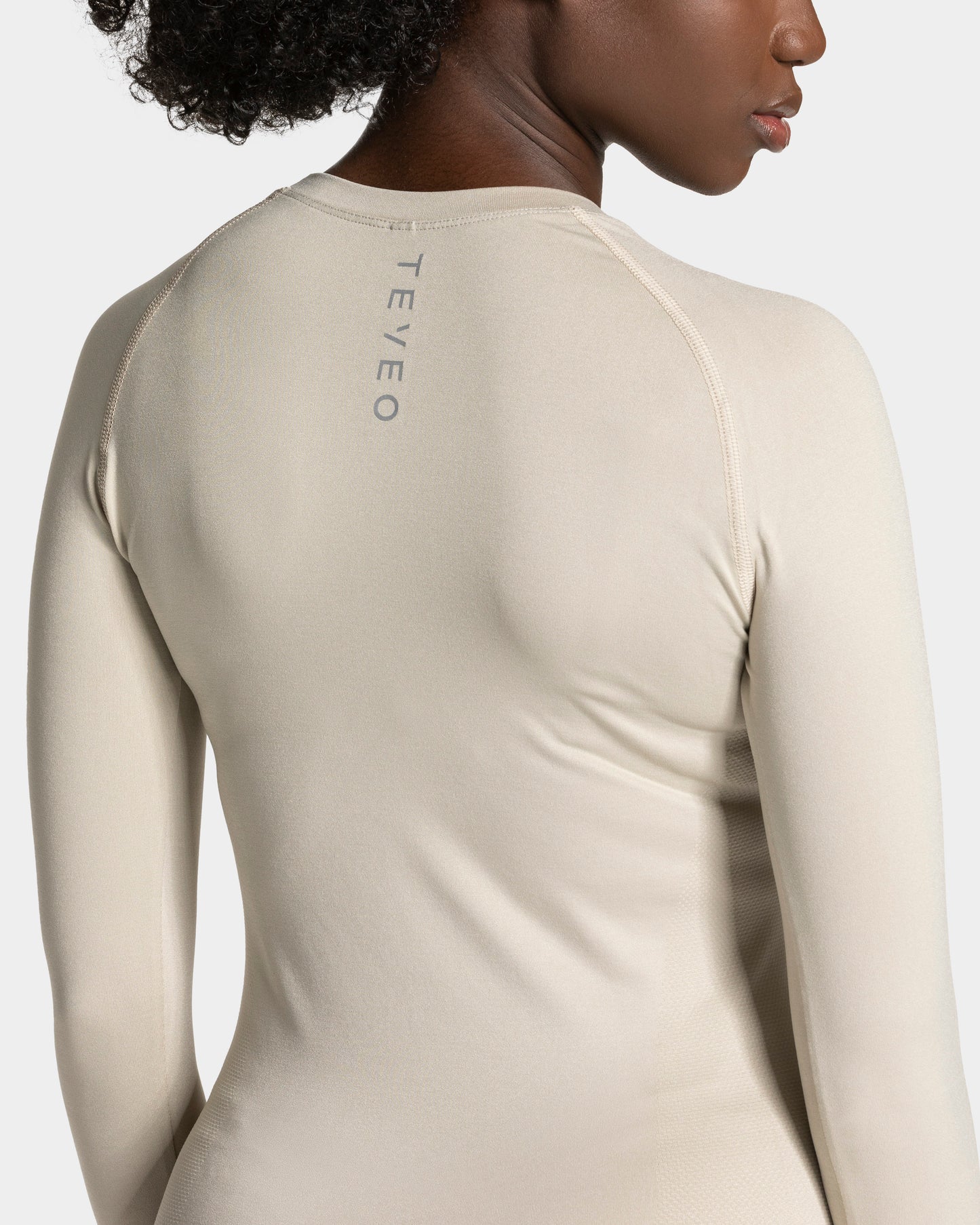 END Running Longsleeve ‘Latte’