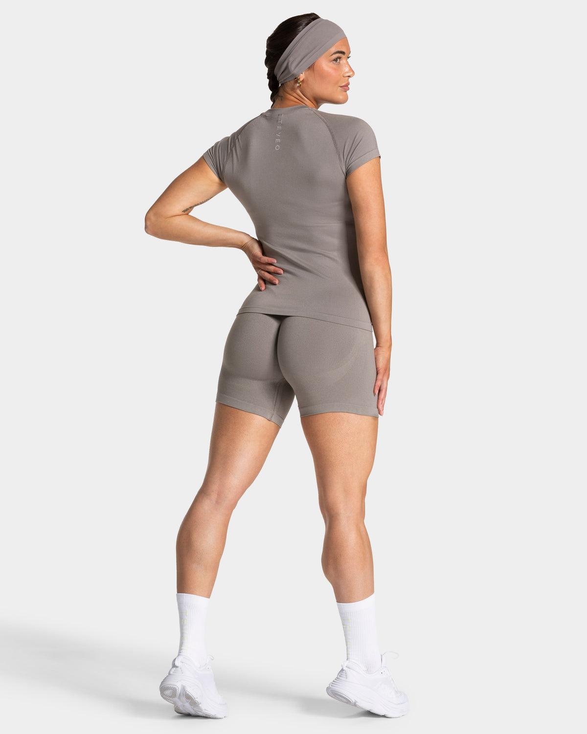 Shorts END Running Sculpt Scrunch «Smoke»