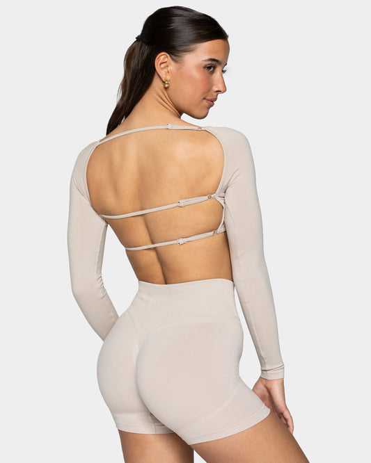 Femme Backless Longsleeve ‘Cream’
