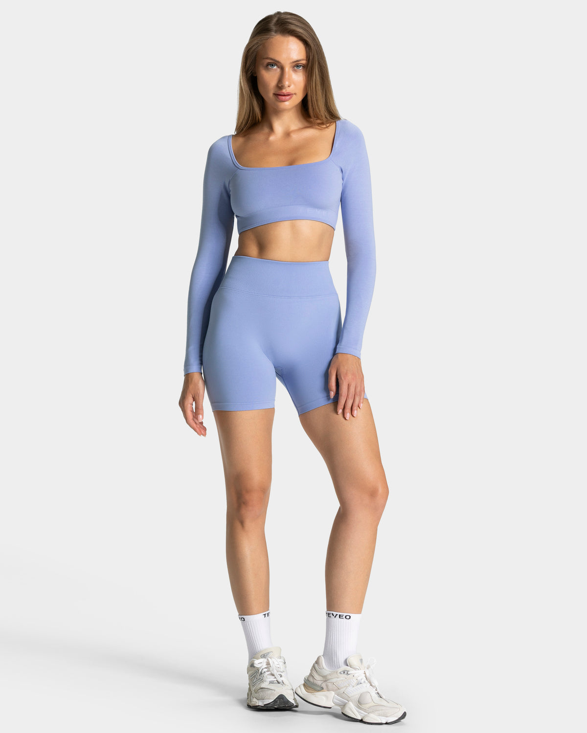 Femme Backless Long Sleeve ‘Frozen’
