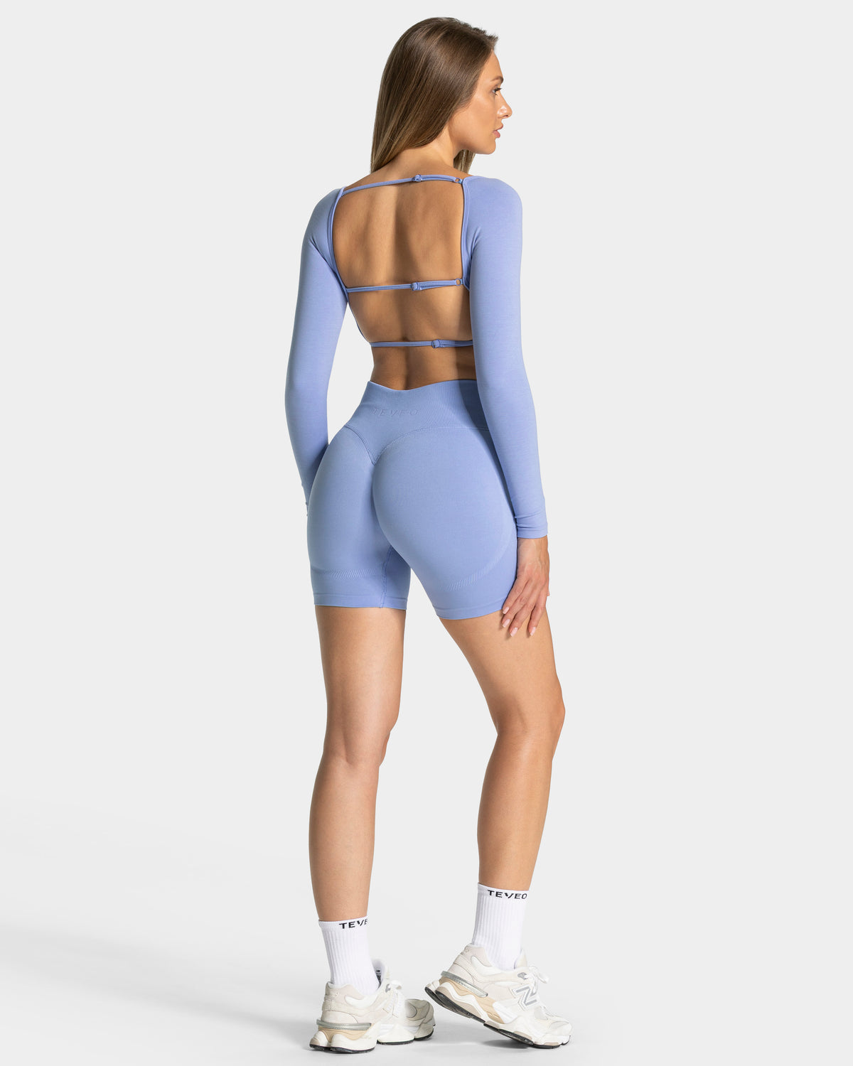 Femme Backless Long Sleeve ‘Frozen’