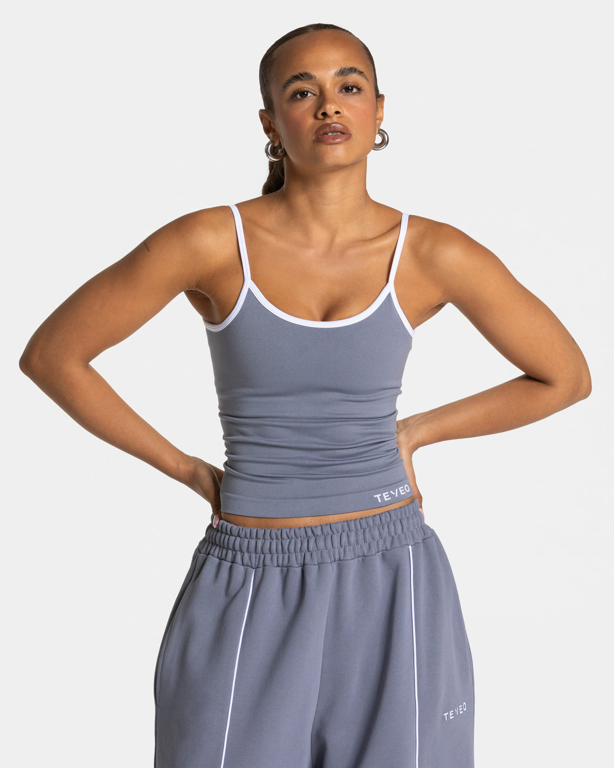 Top Cami Contrastline "Grigio ghiaccio"