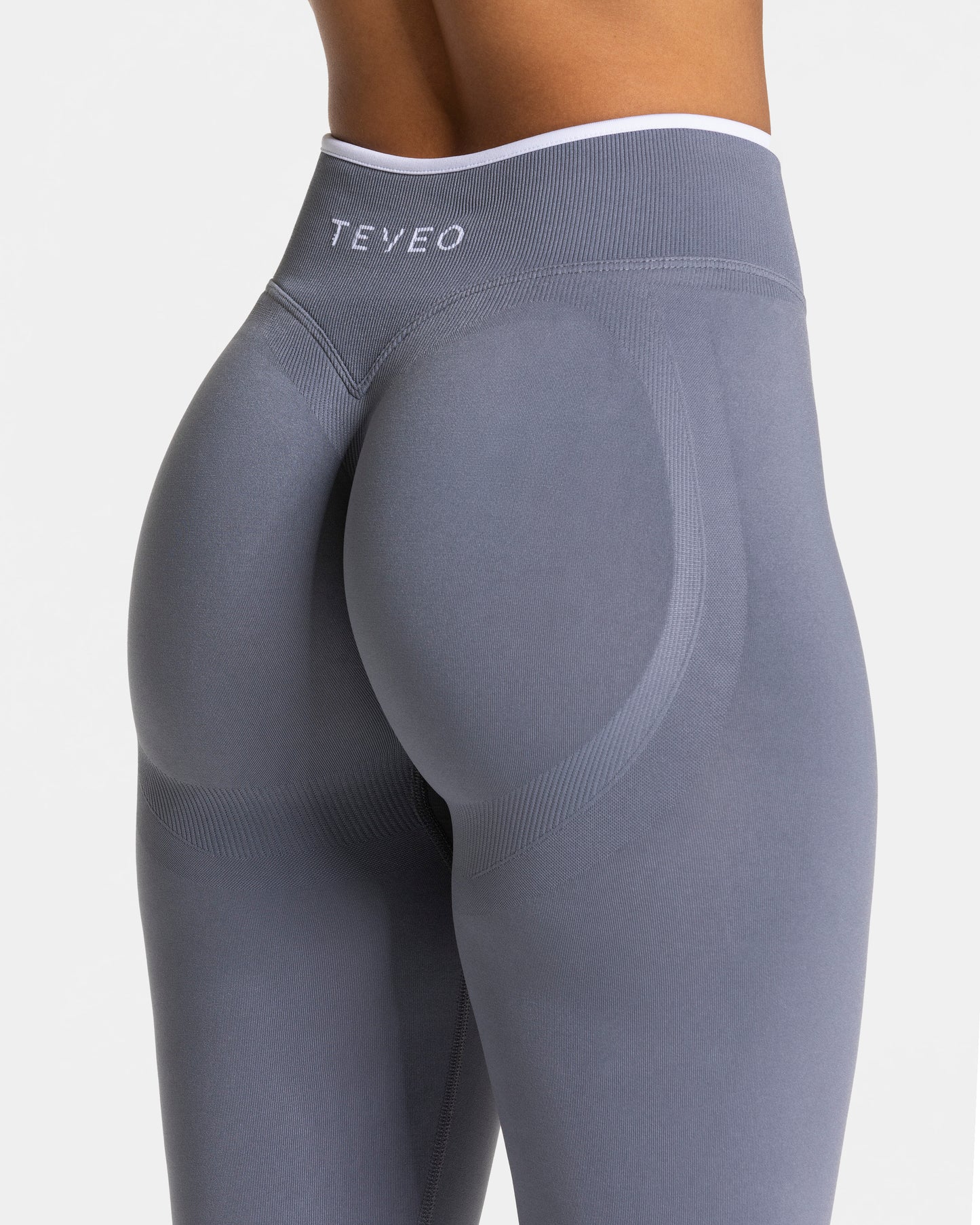 Contrastline Sculpt Scrunch Leggings ‘Ice Grey’