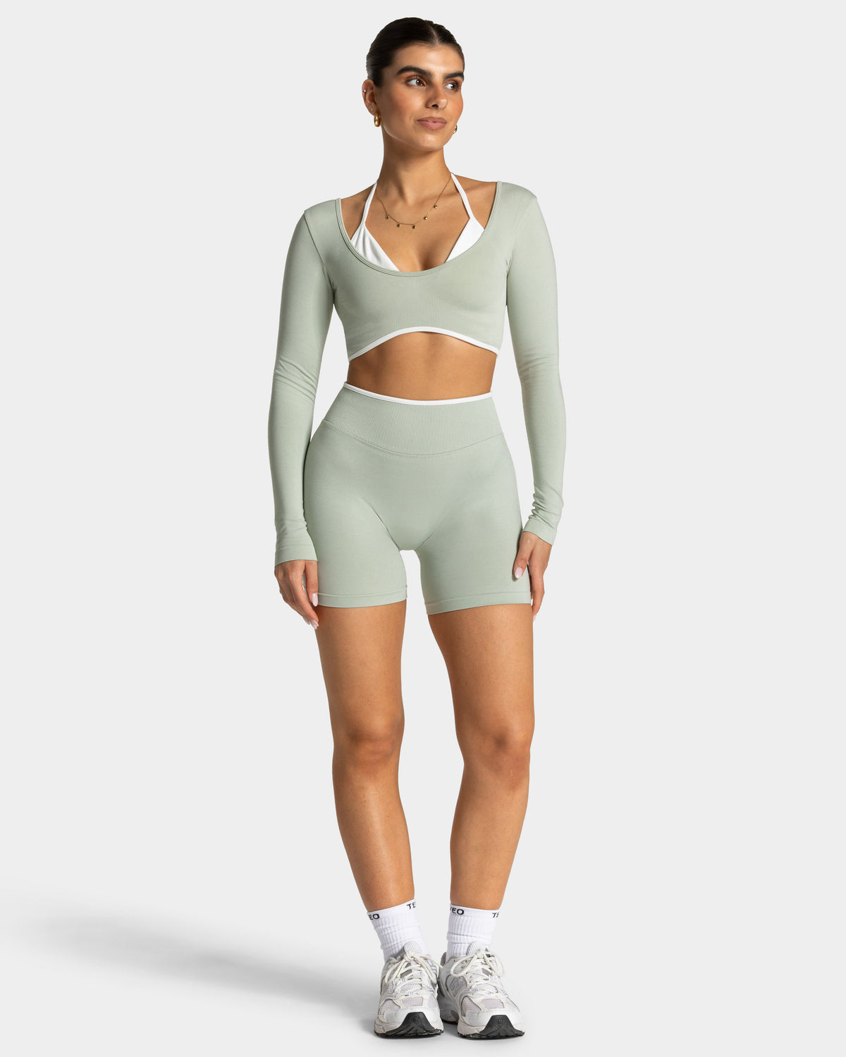 Contrastline Sculpt Scrunch Shorts ‘Pistachio’