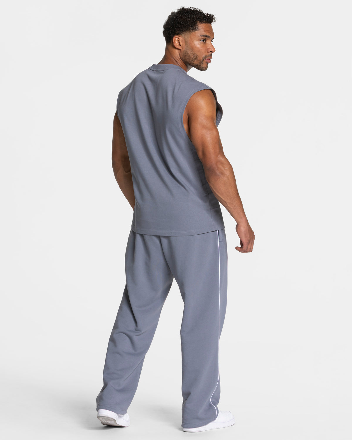 Contrastline Oversized Tank ‘Ice Grey’