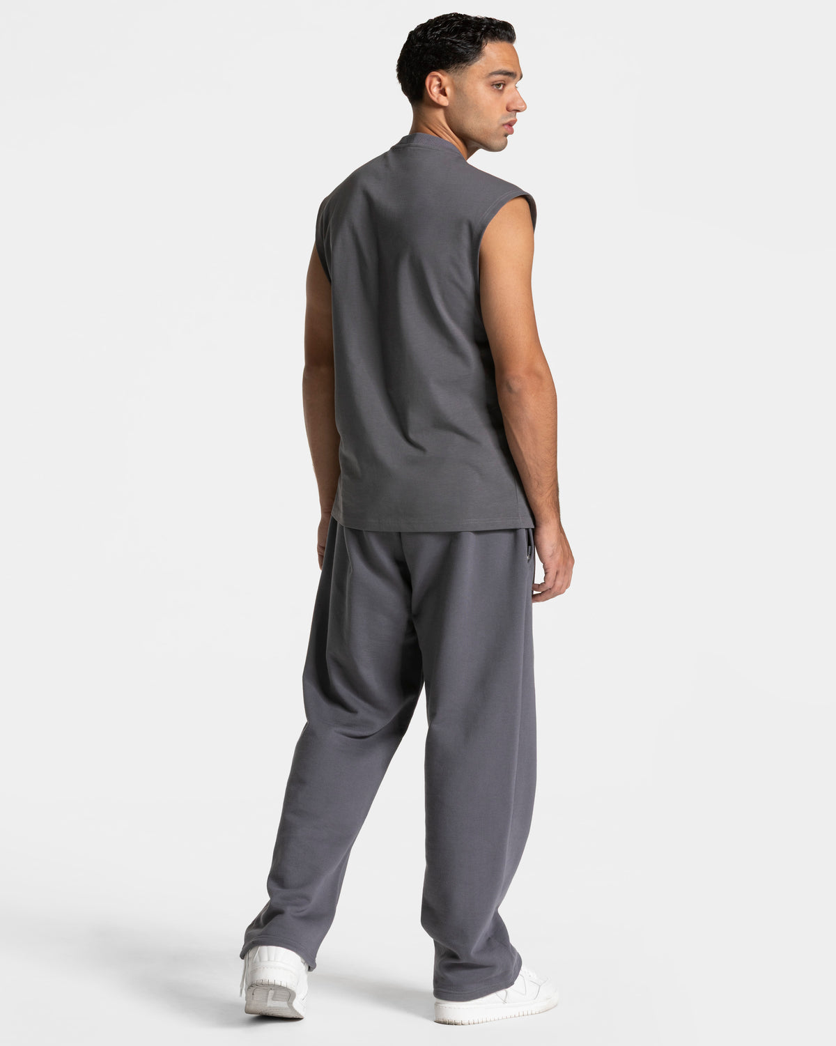 Camiseta oversize sin mangas Contrastline «grafito»