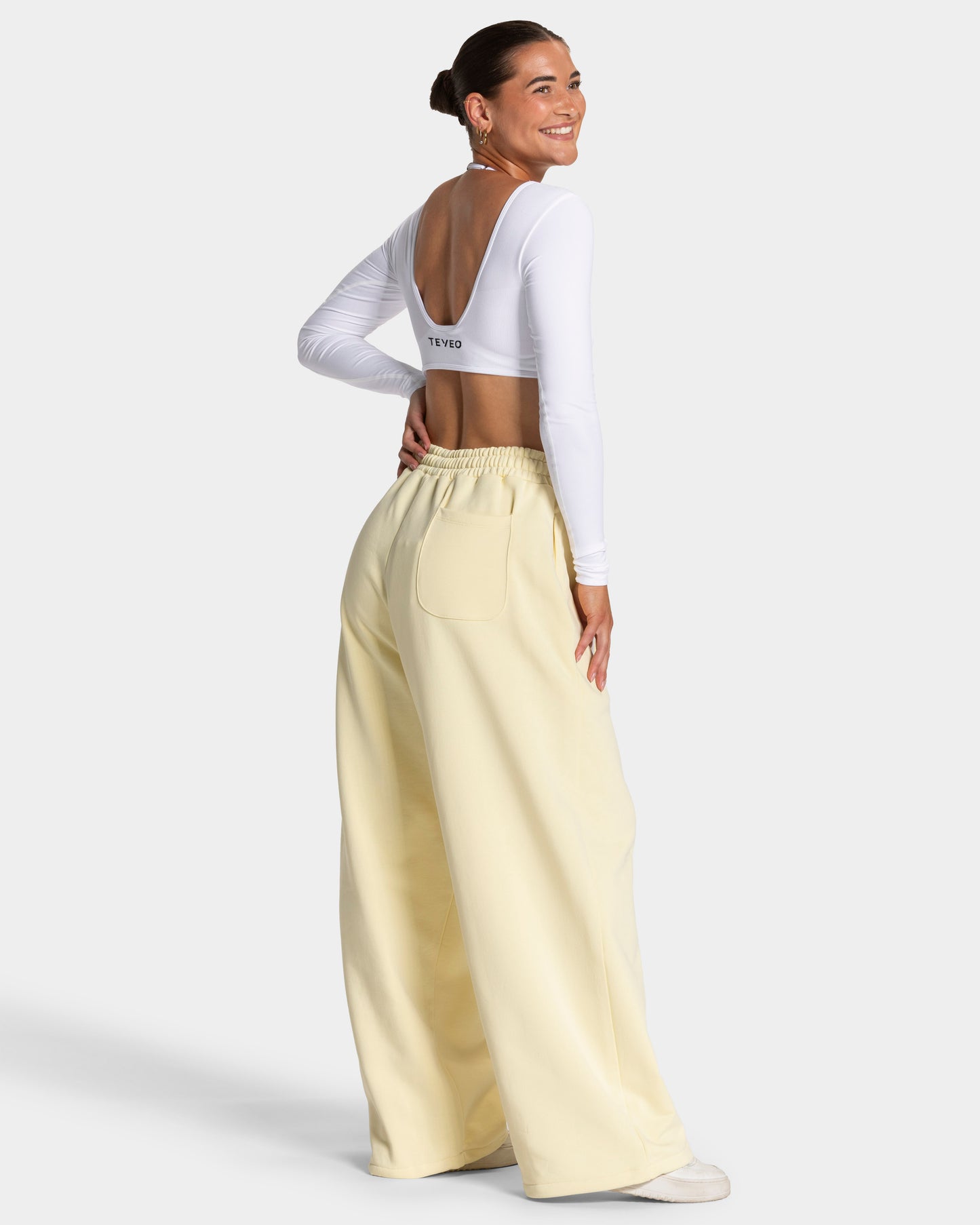 Ignite Wide Leg Jogger "Butter Yellow"