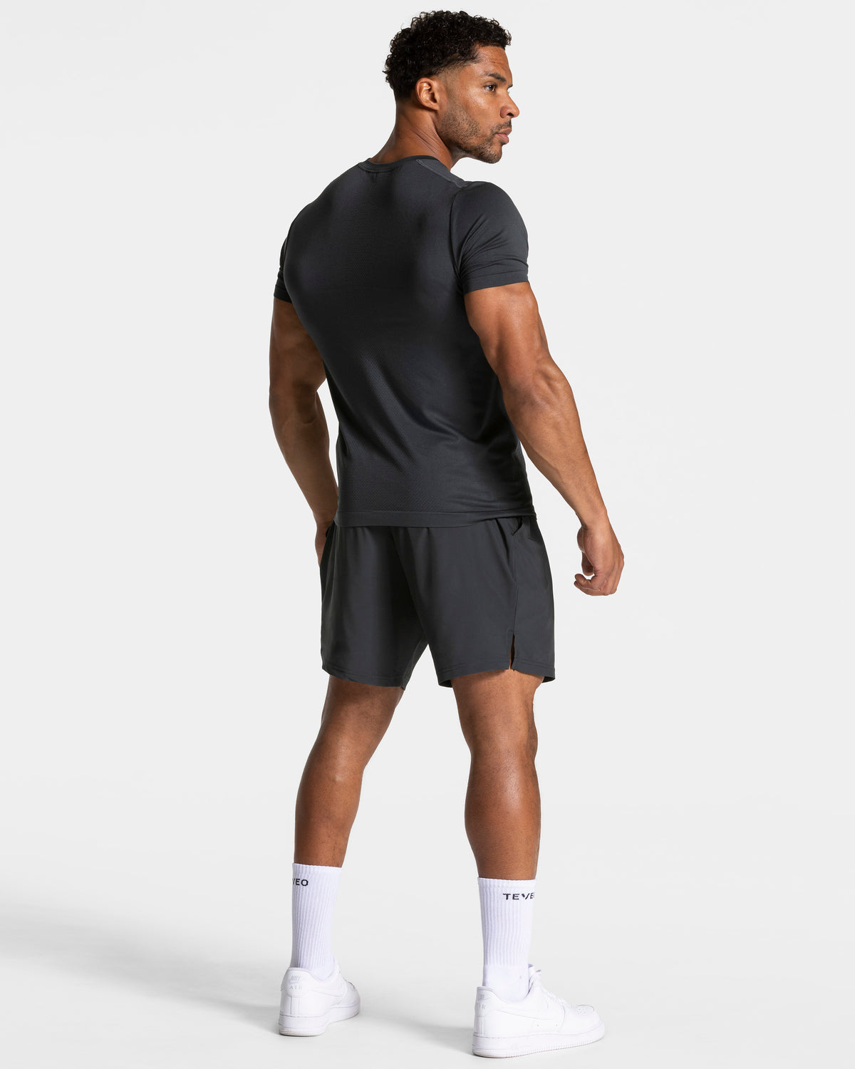 Pace Fitted T-Shirt ‘Gunmetal’