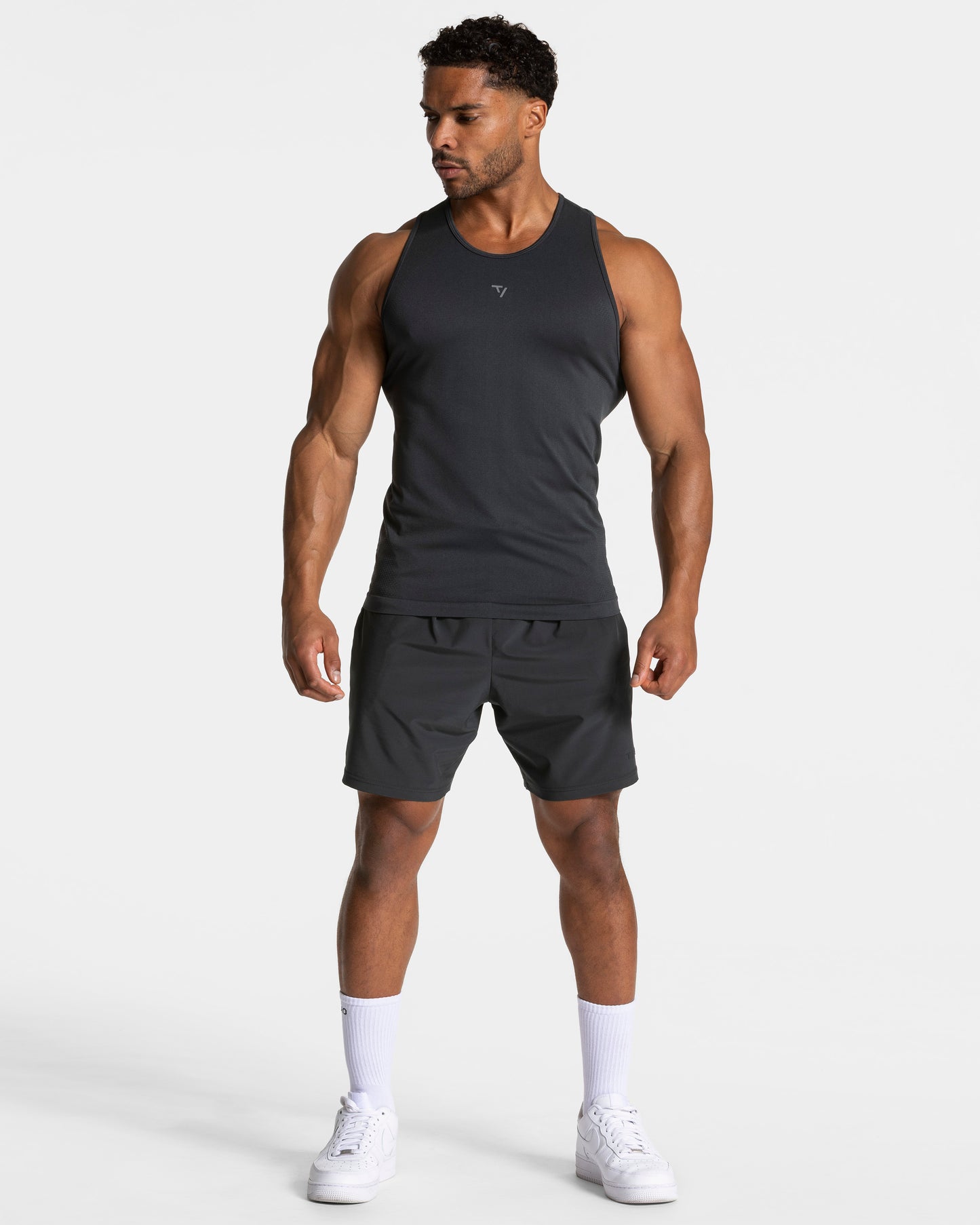 Pace Fitted Tank ‘Gunmetal’
