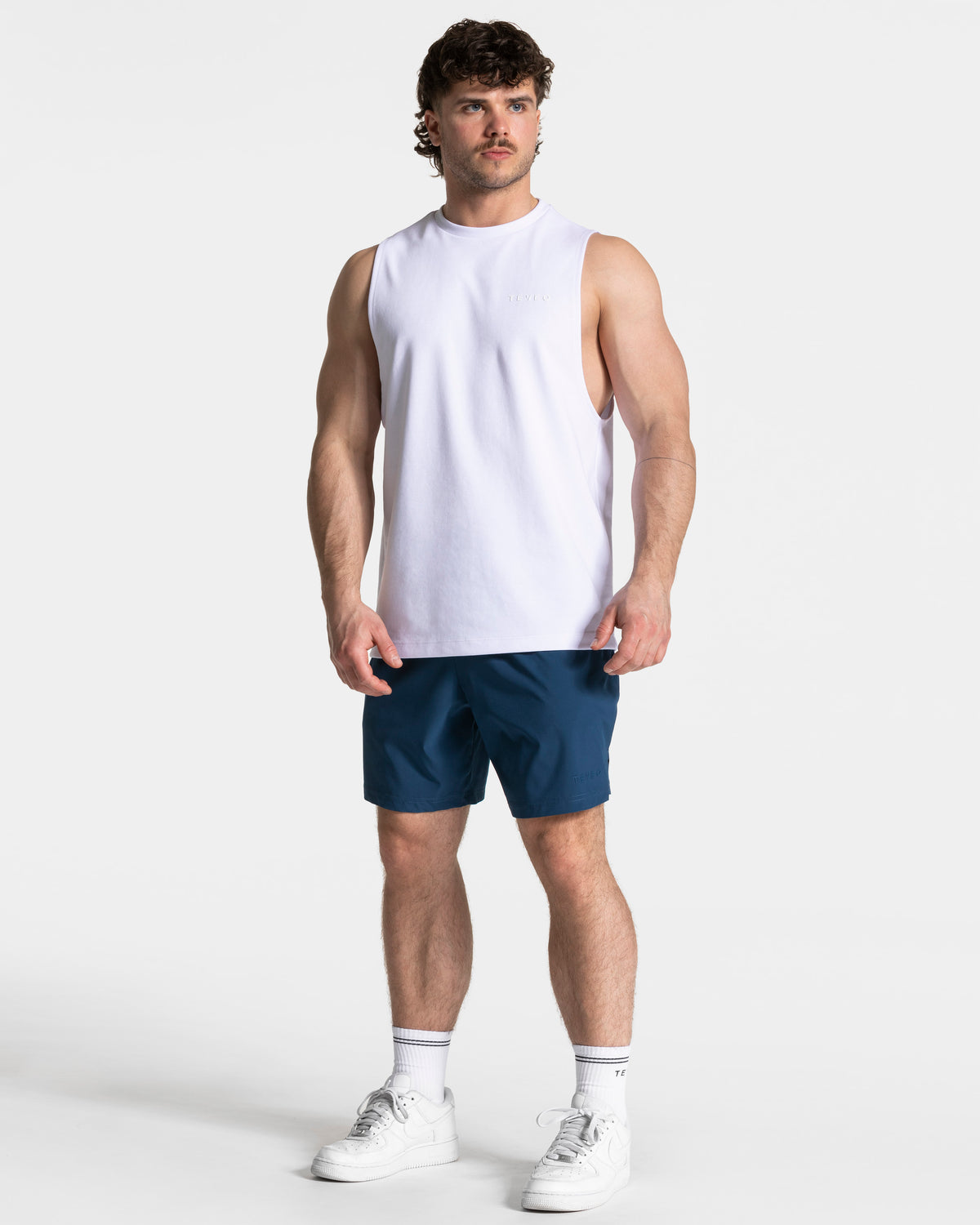 Pace Shorts 7 Inch ‘Navy’