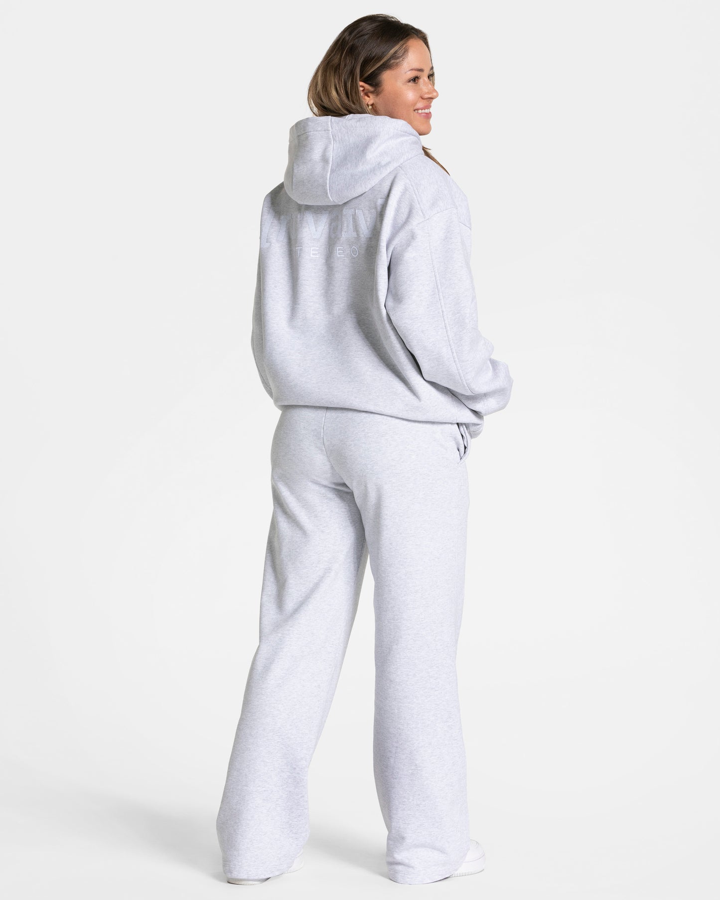 Sweat à capuche oversize RI’VAIV femmes « gris clair »