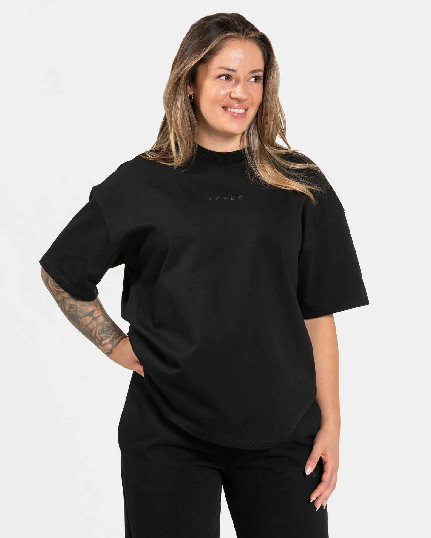 T-shirt oversize RI’VAIV femmes « noir »