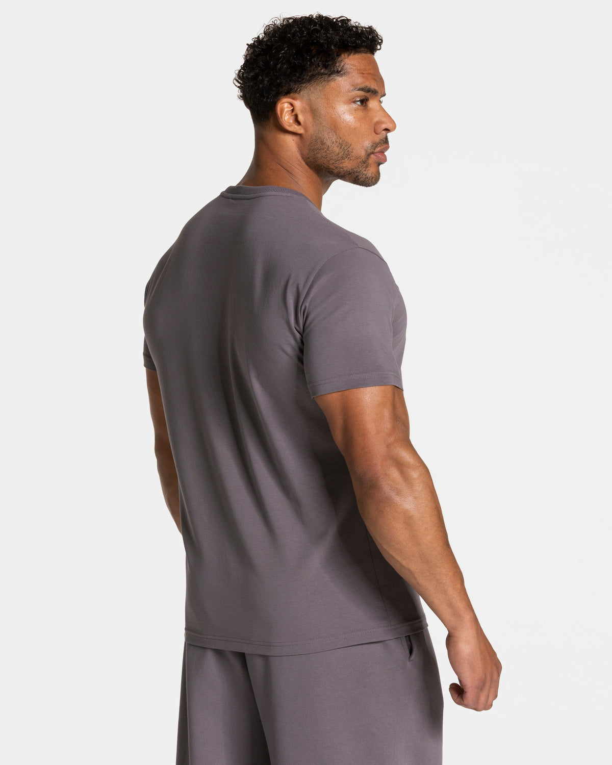Timeless Pro Fitted T-Shirt ‘Graphite’