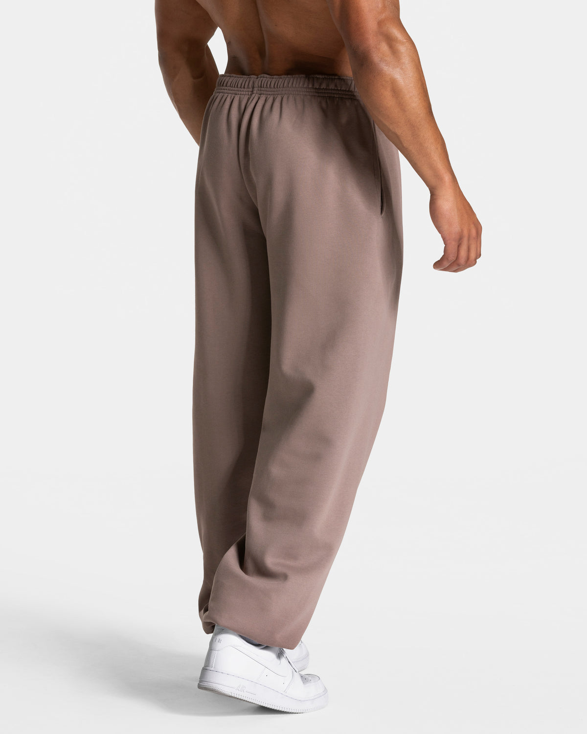 Timeless Pro Joggers ‘Mocha’