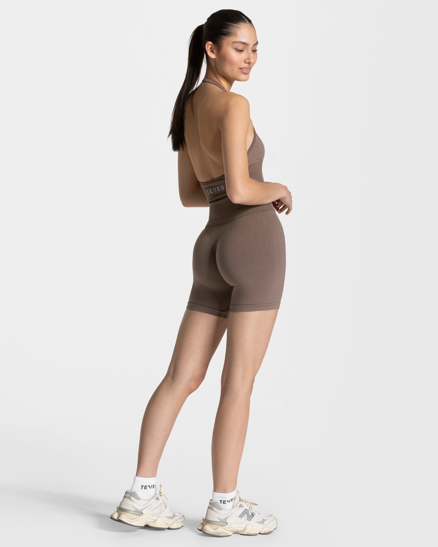 Timeless Pro Halterneck Top ‘Mocha’