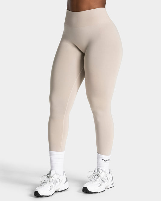 Timeless Pro Covert Scrunch Leggings "Cream"