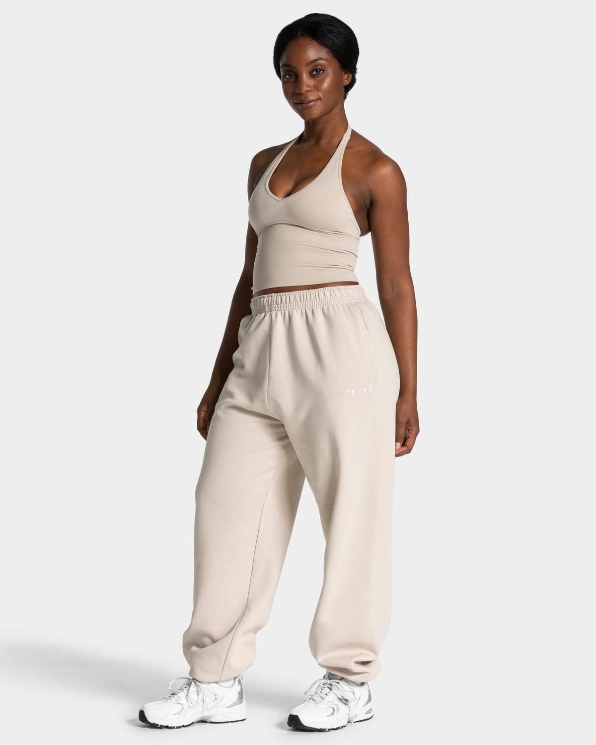 Timeless Pro Joggers ‘Cream’