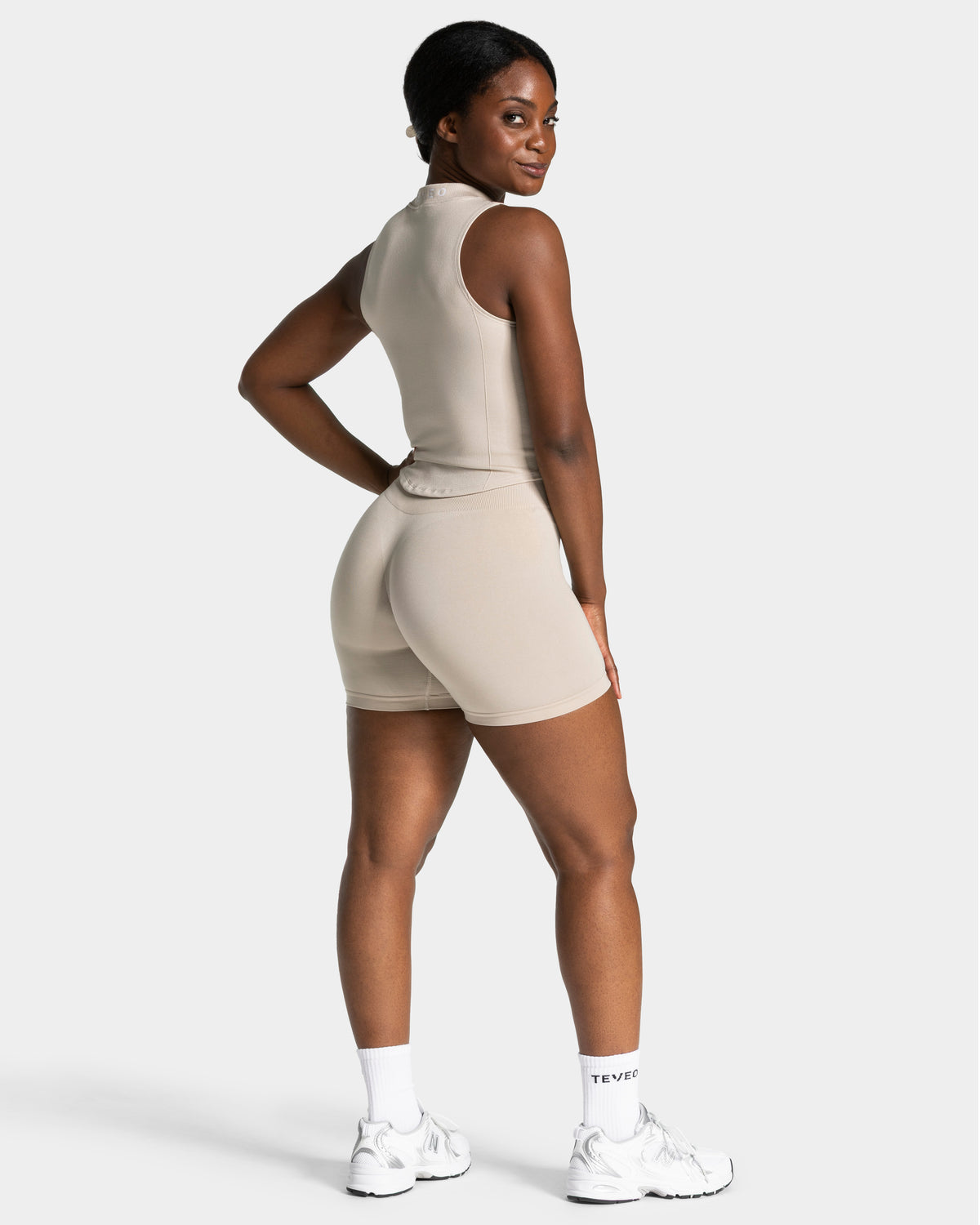 Shorts Timeless Pro Covert Scrunch «crema»