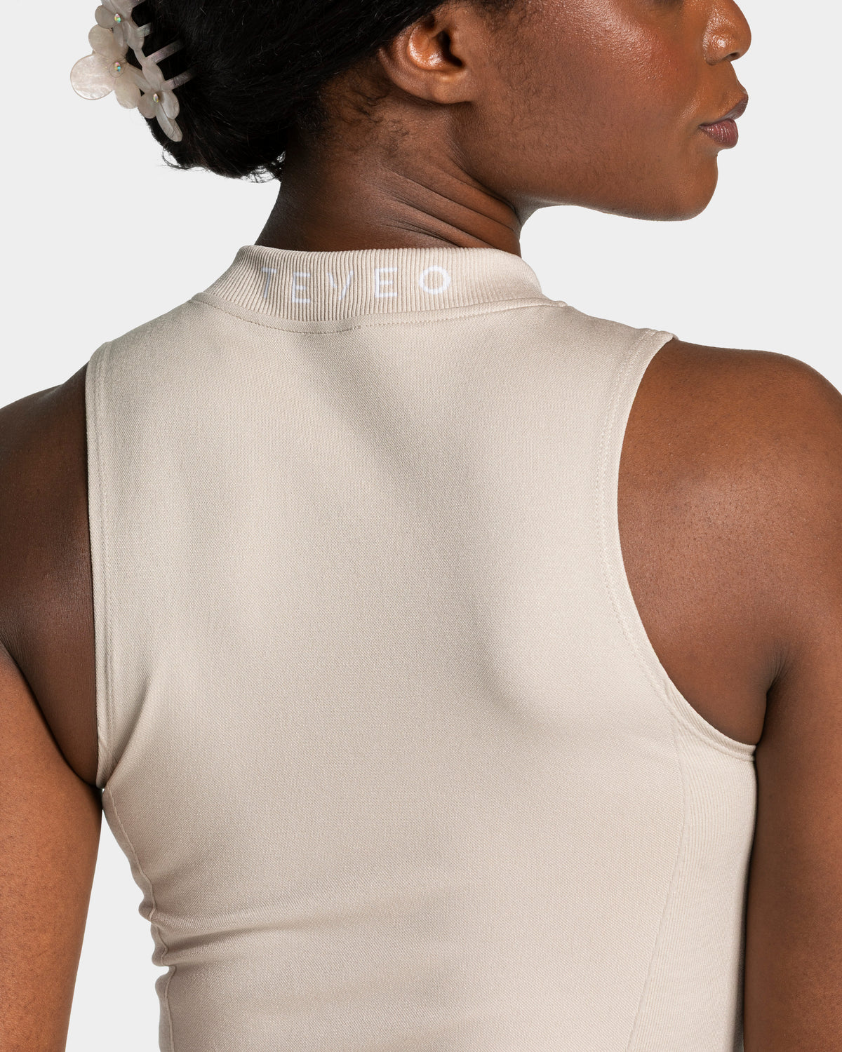 Timeless Pro Zip Tank ‘Cream’