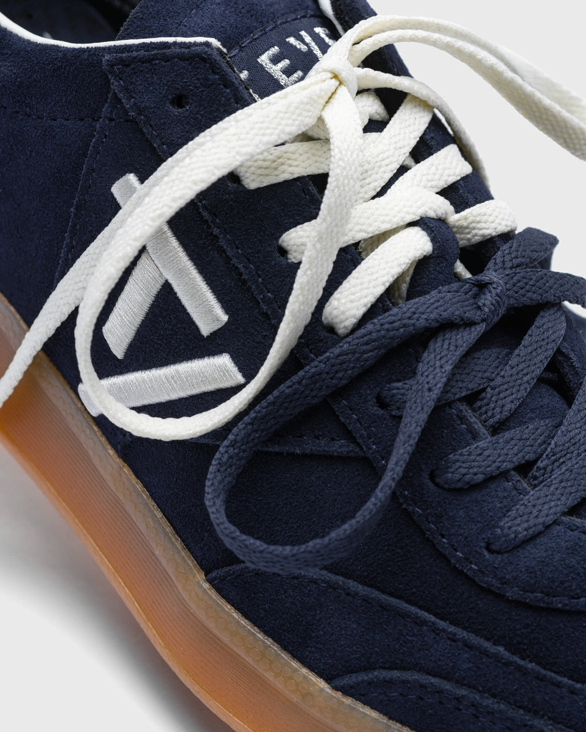 Classic Sneakers Women ‘Midnight-Off-White’