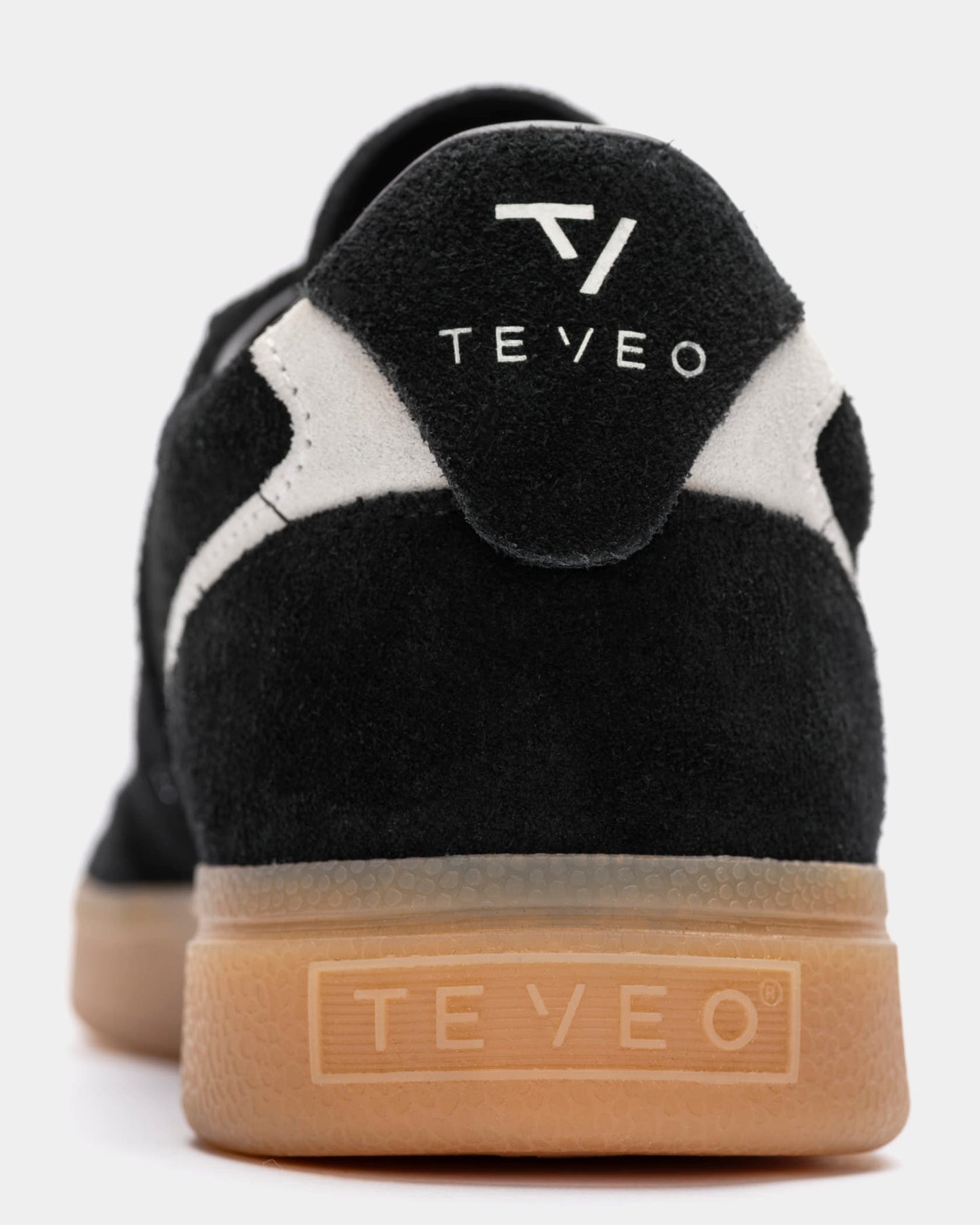 Classic Sneakers Men ‘Black-Off-White’