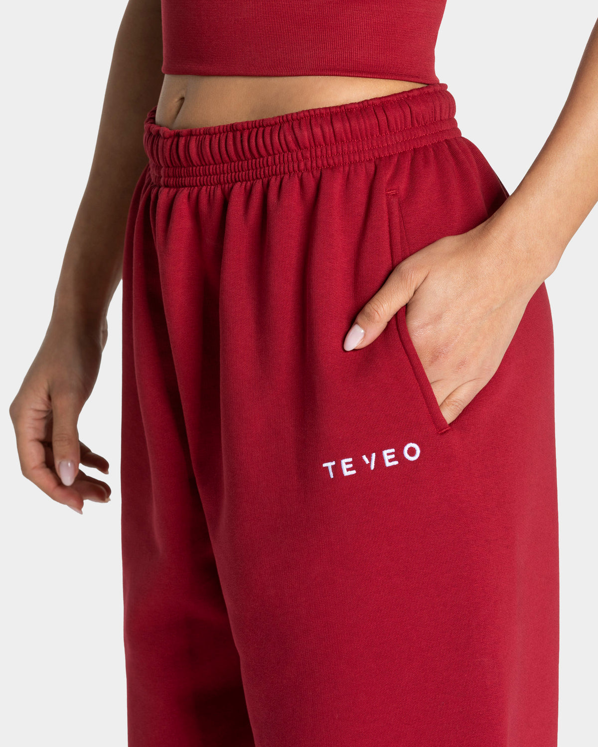 Timeless Pro Joggers ‘Cherry’