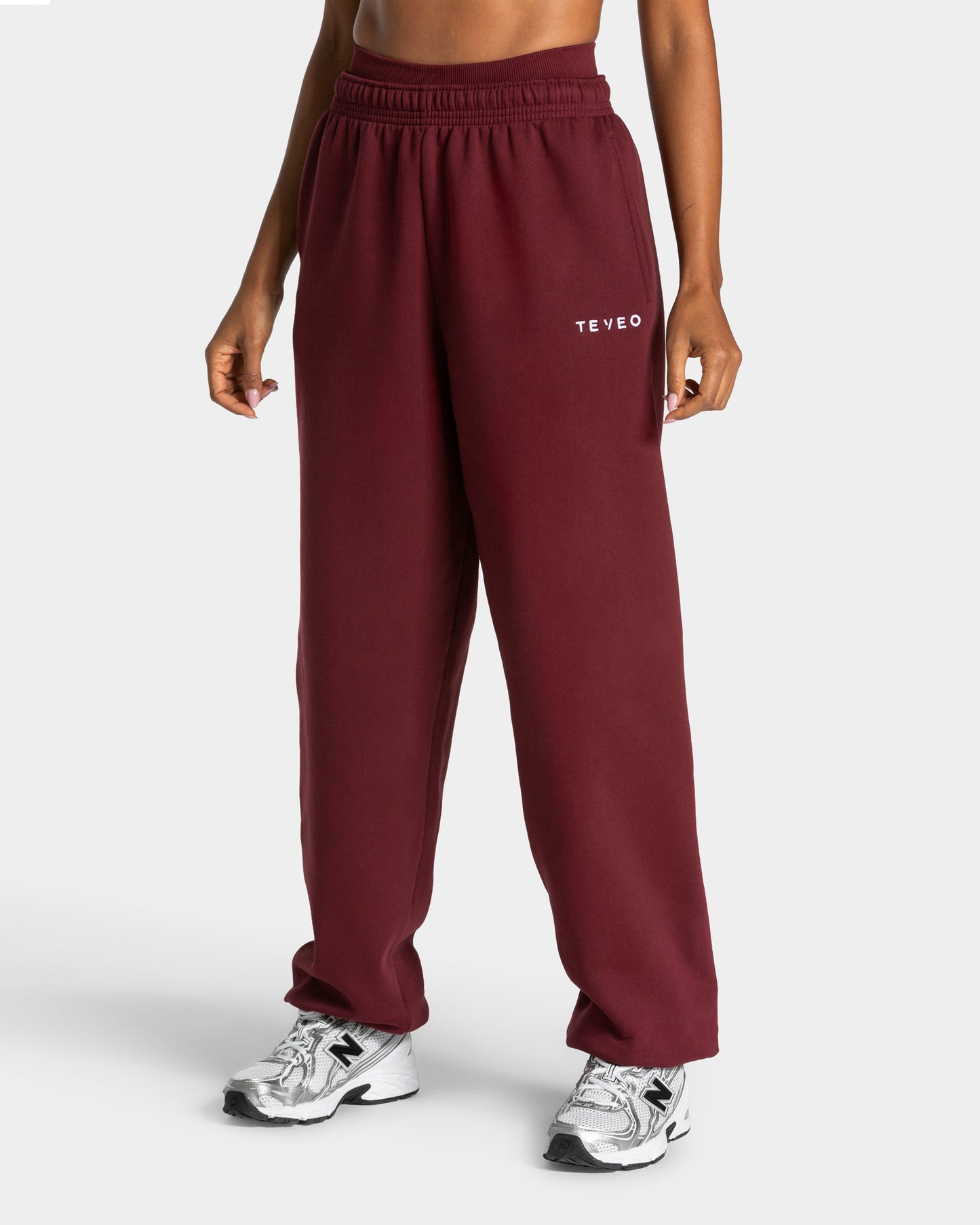 Timeless Pro Jogger "Weinrot"