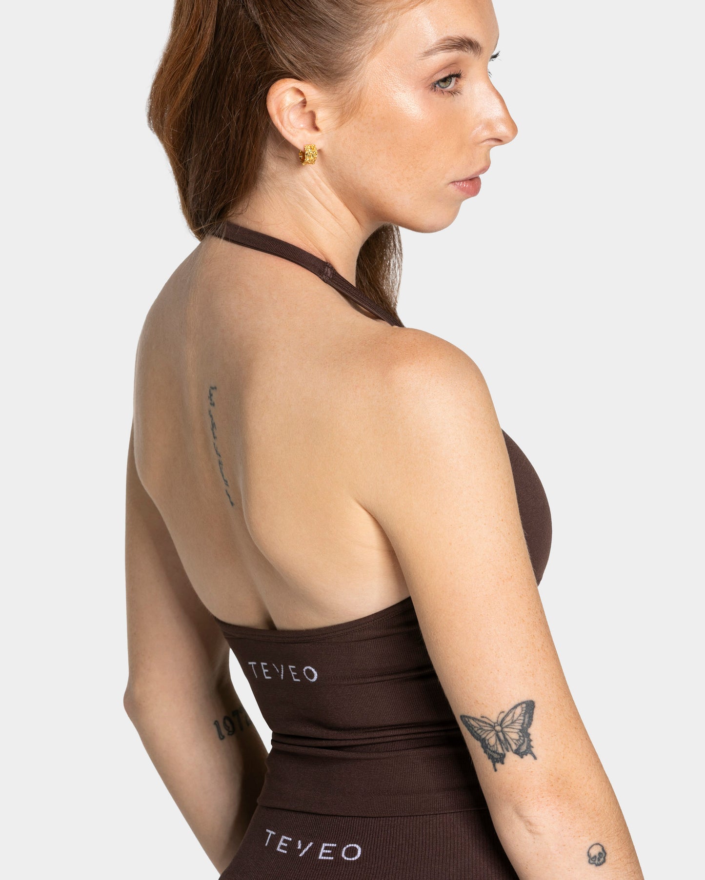 Top con scollo all’americana Timeless Pro "Espresso"