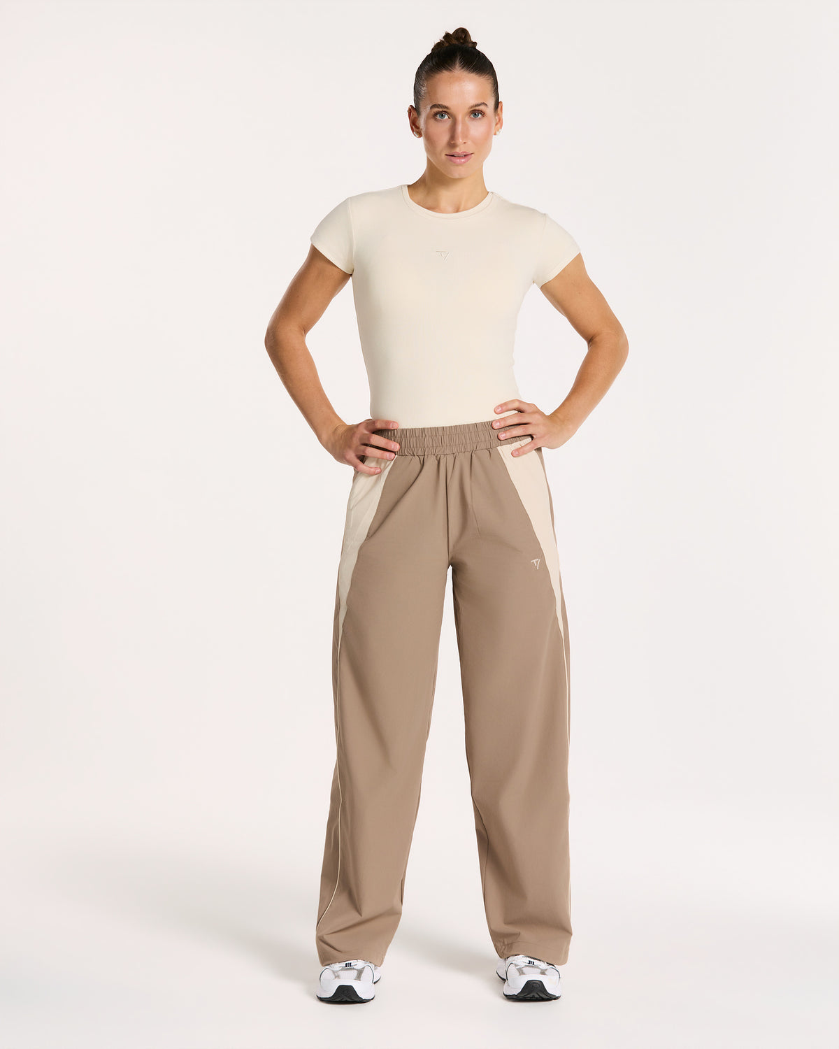 Track Straight Leg Pants ‘Hazelnut’
