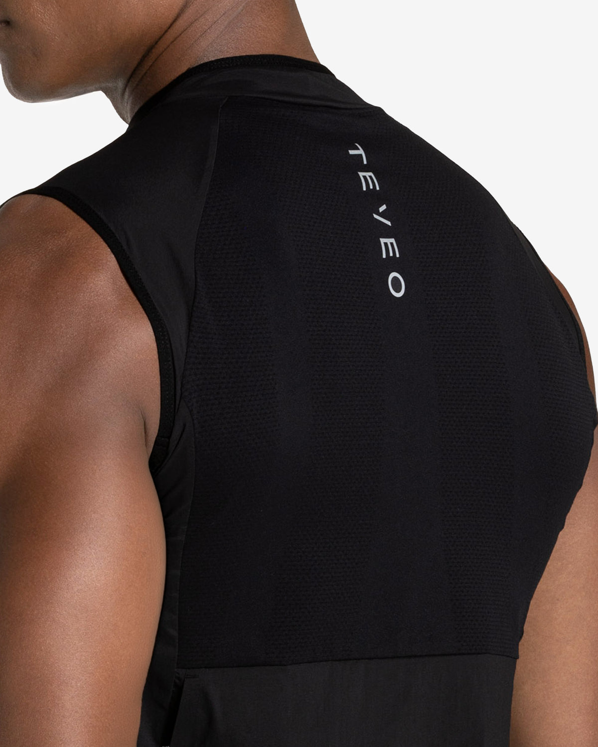 END Running Vest ‘Black’