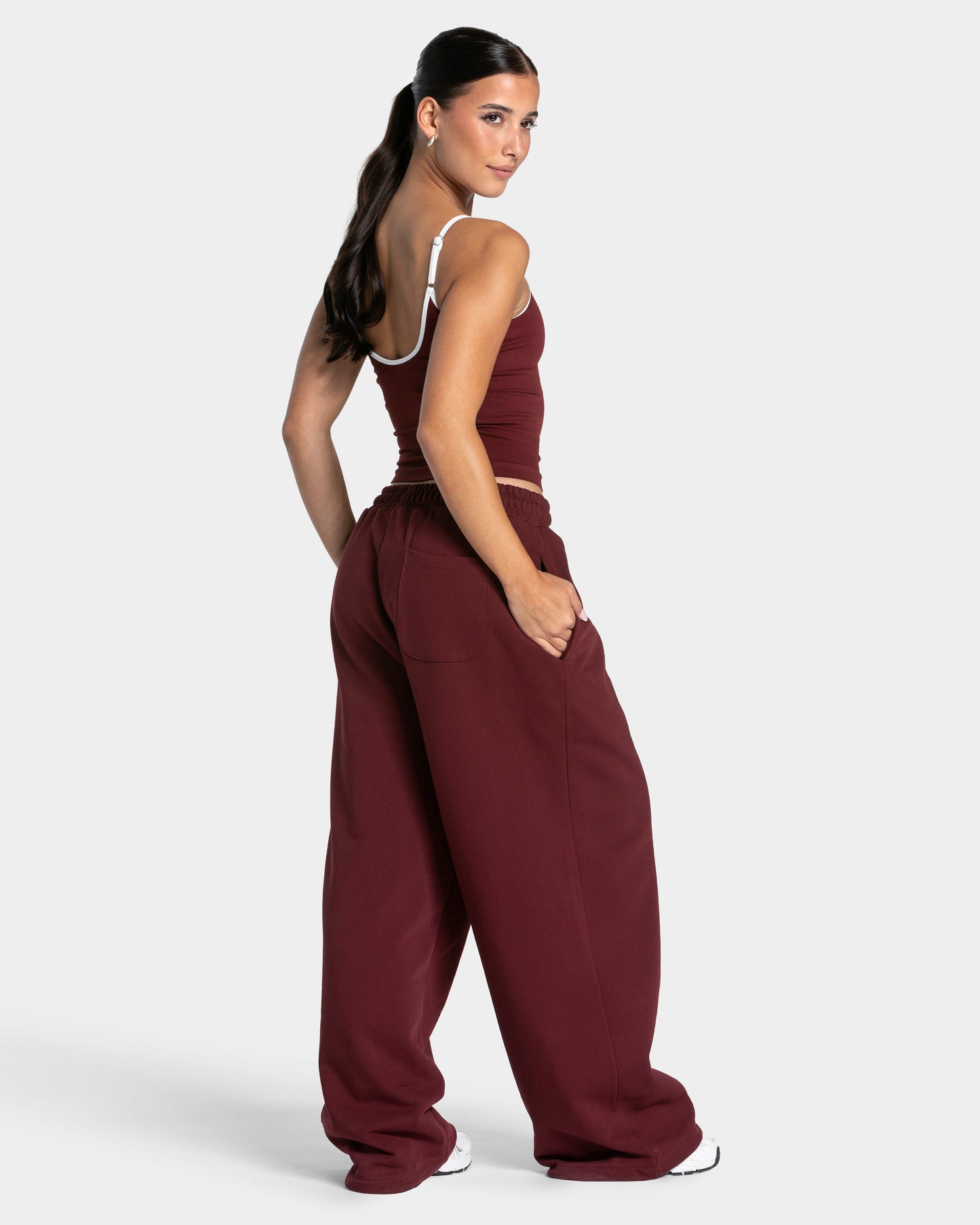 Contrastline Cami Top ‘Burgundy’