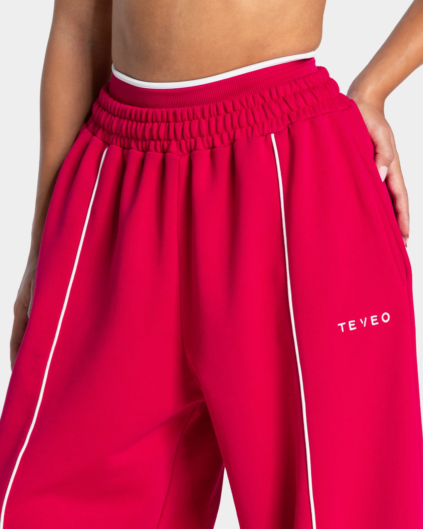 Contrastline Wide Leg Joggers ‘Raspberry’