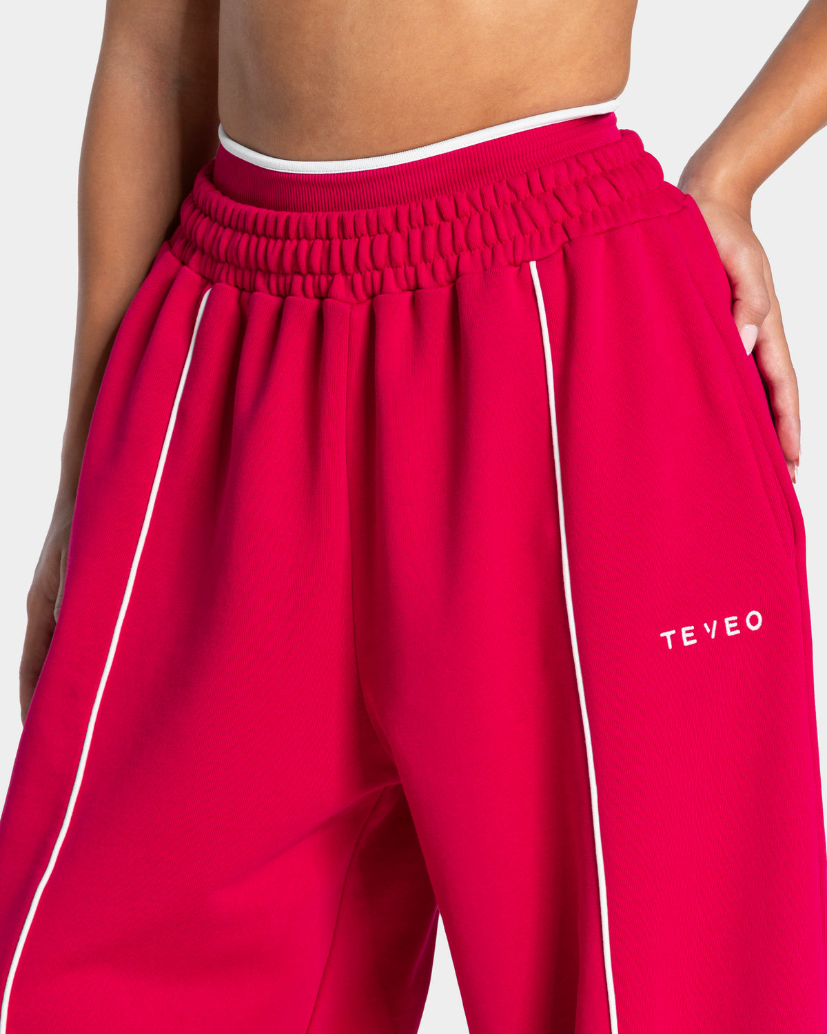 Contrastline Wide Leg Joggers ‘Raspberry’