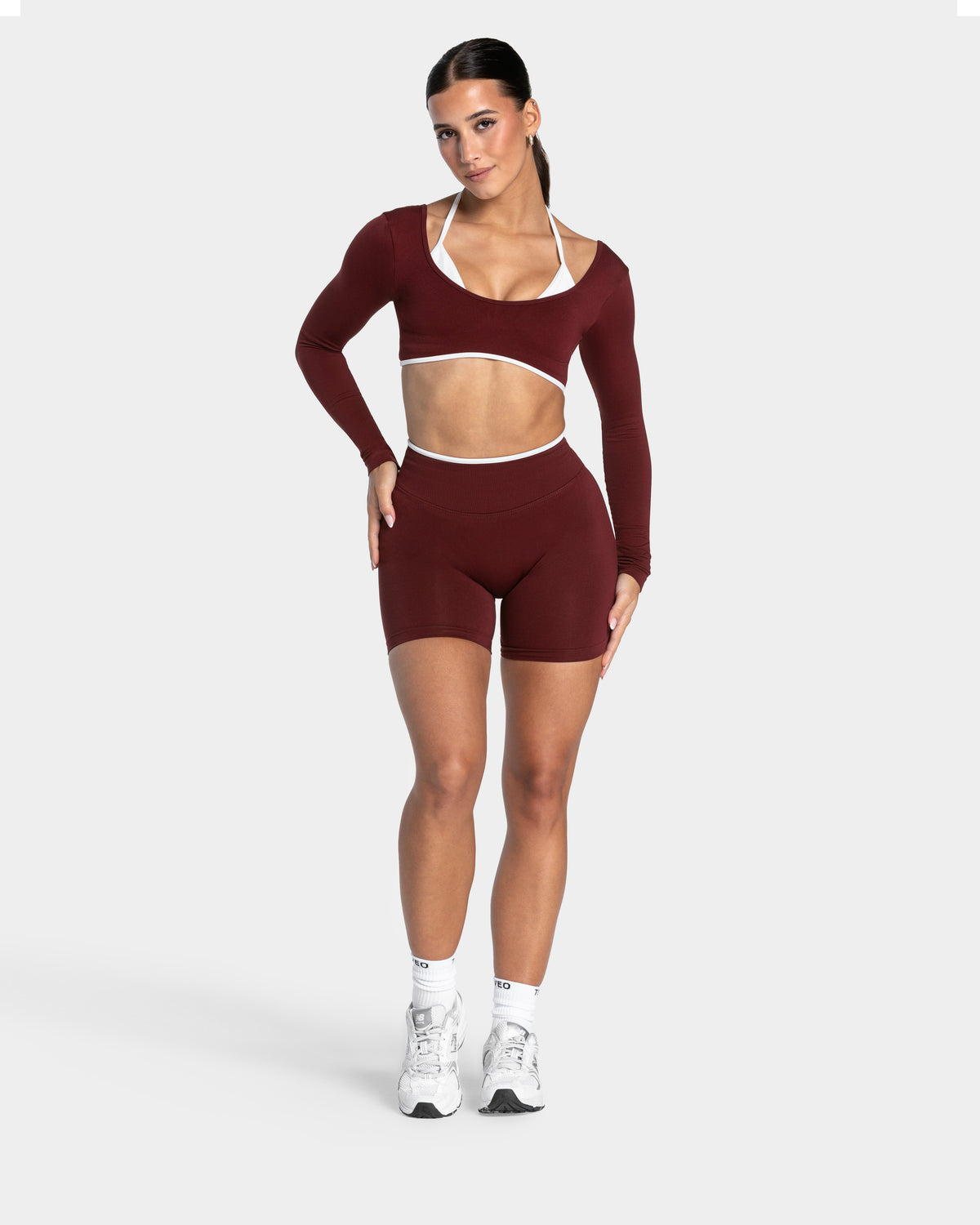 Contrastline Sculpt Scrunch Shorts ‘Burgundy’
