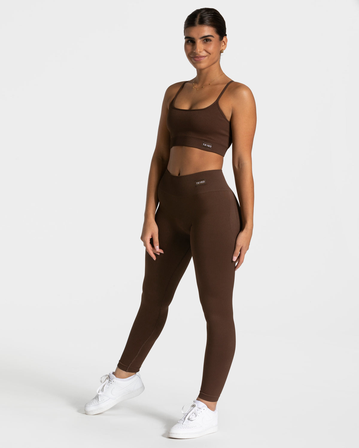 Elegant Scrunch Leggings ‘Dark Brown’