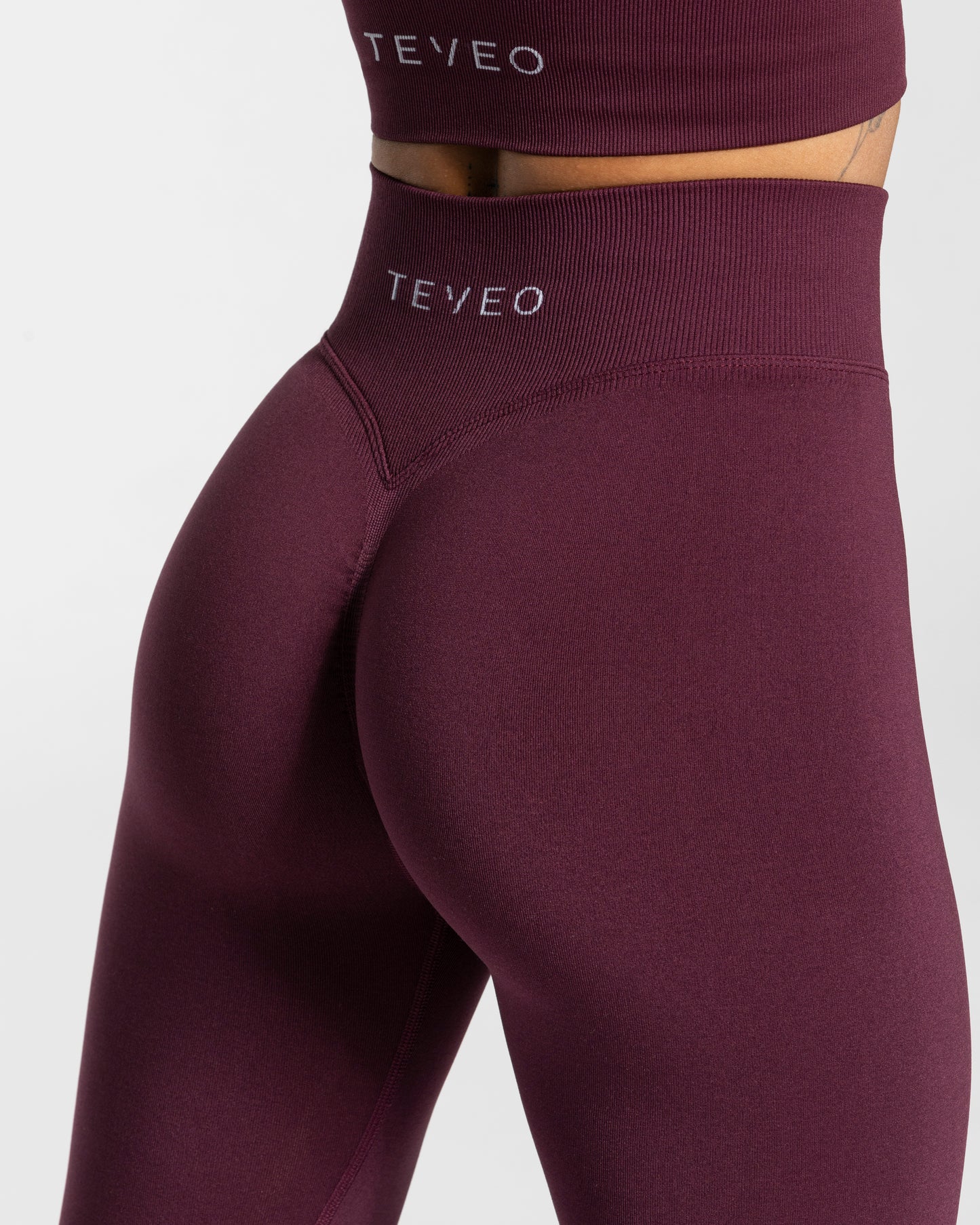 Statement Scrunch Leggings ‘Plum’